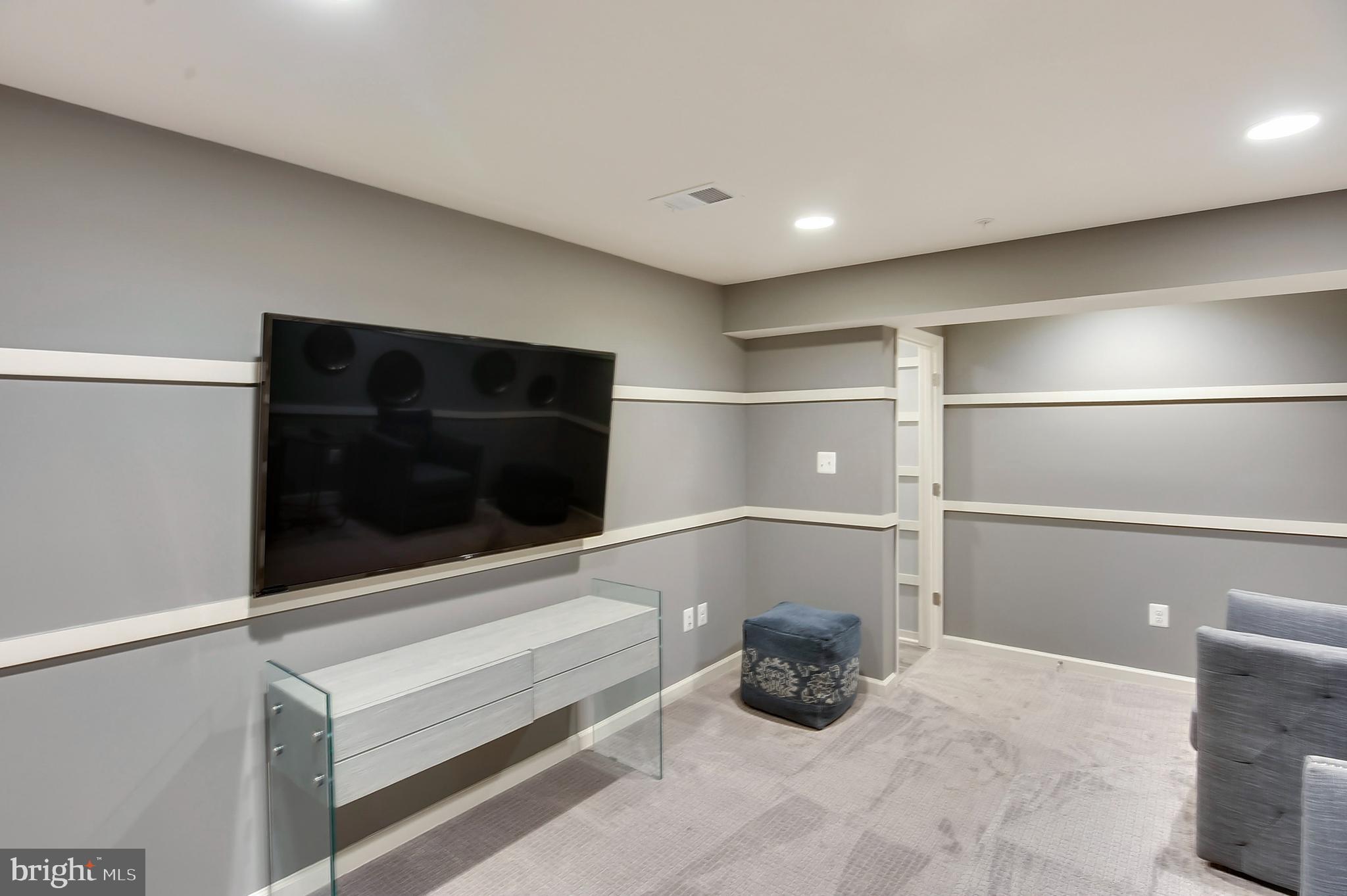 SIGNATURE CLUB - Residential