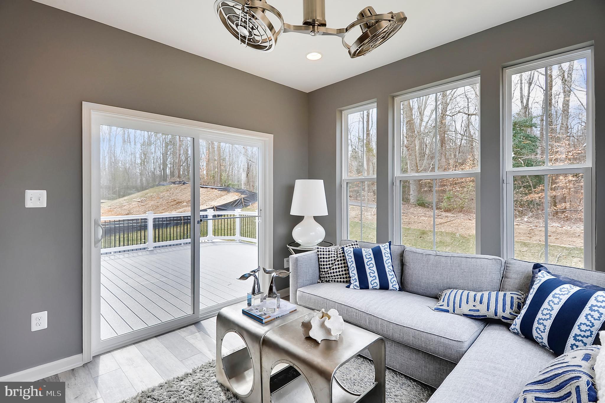 SIGNATURE CLUB - Residential