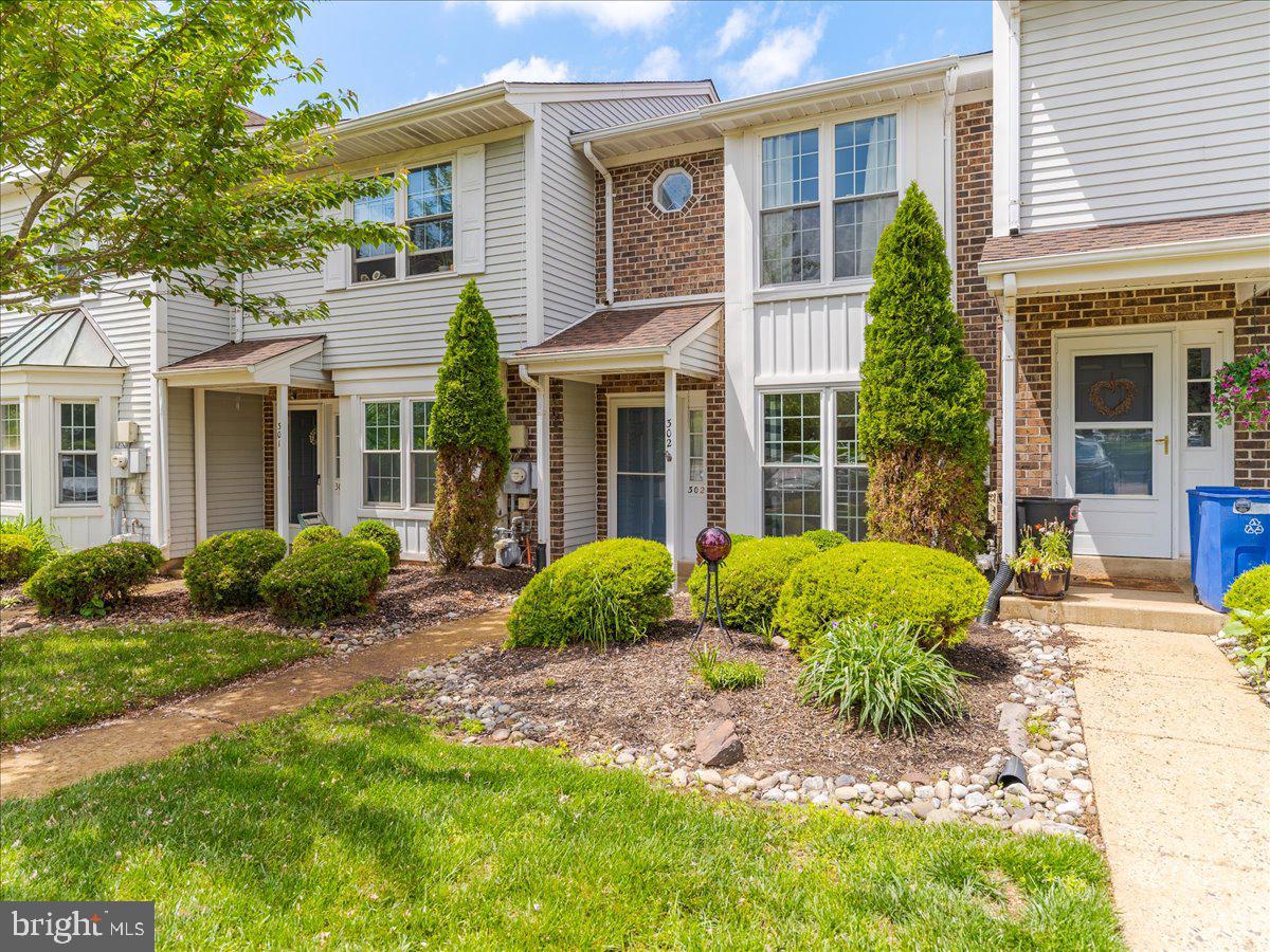 LIBERTY SQUARE - Residential