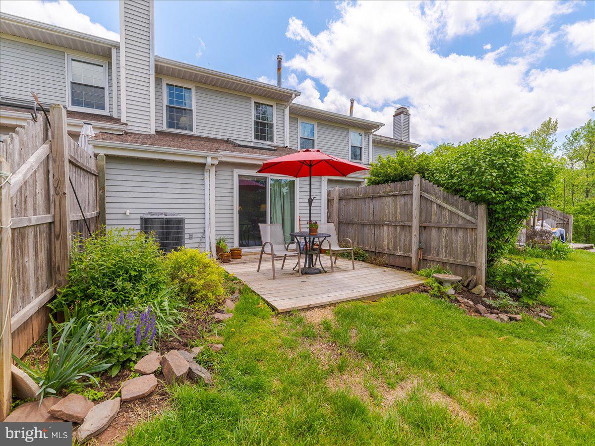 LIBERTY SQUARE - Residential