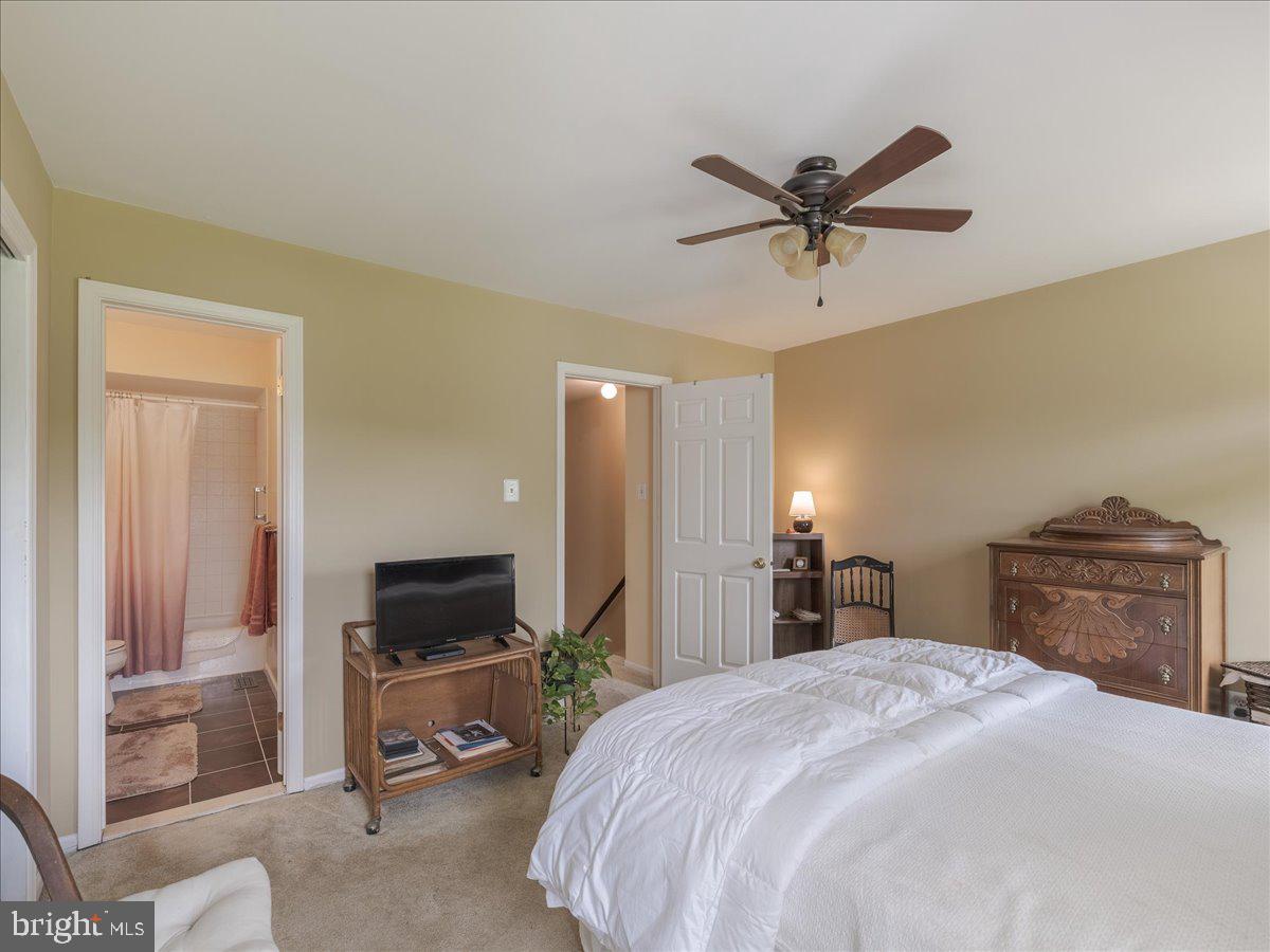 LIBERTY SQUARE - Residential