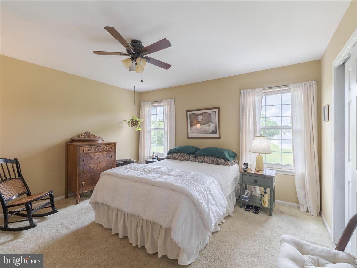 LIBERTY SQUARE - Residential