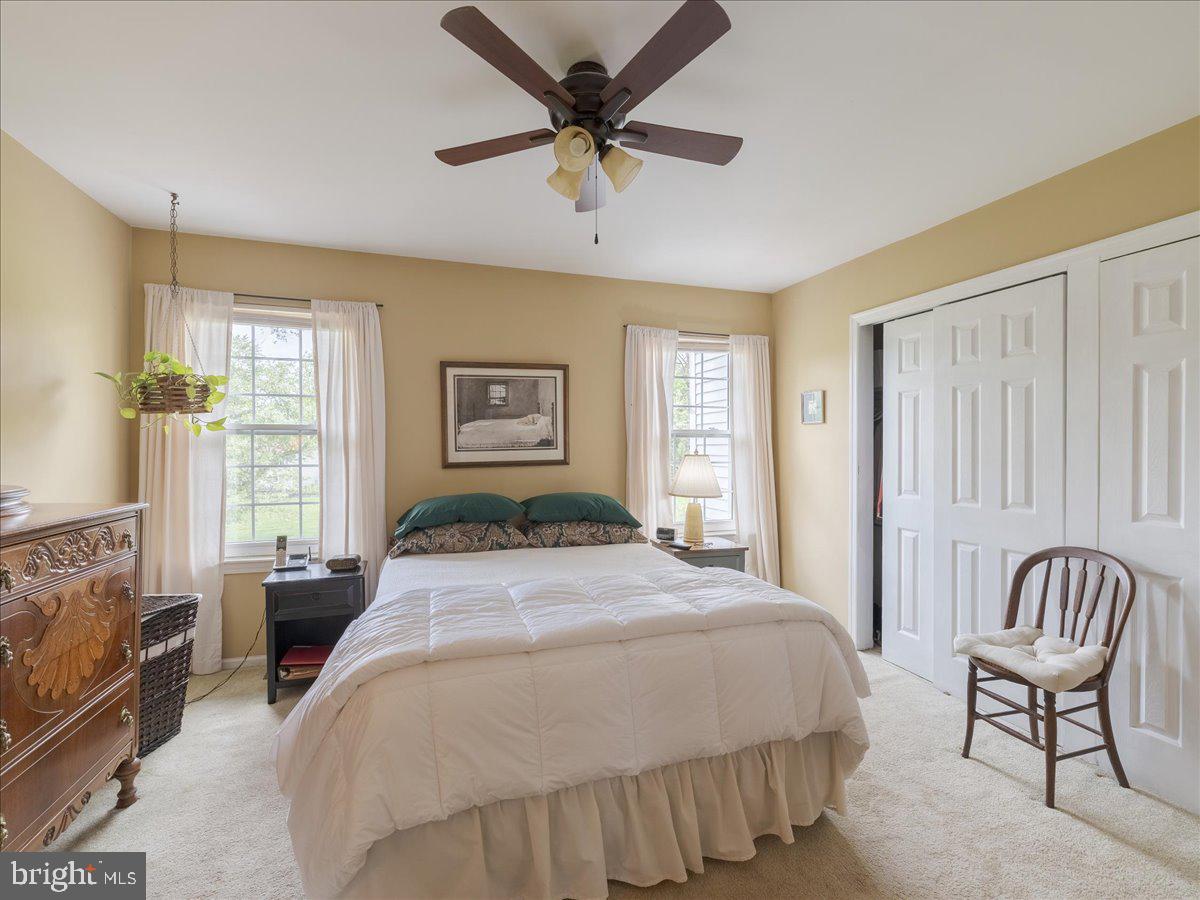 LIBERTY SQUARE - Residential