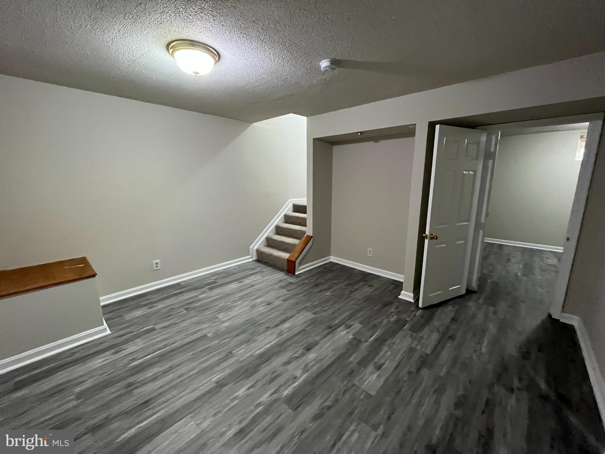 CABIN CREEKWOOD - Residential Lease