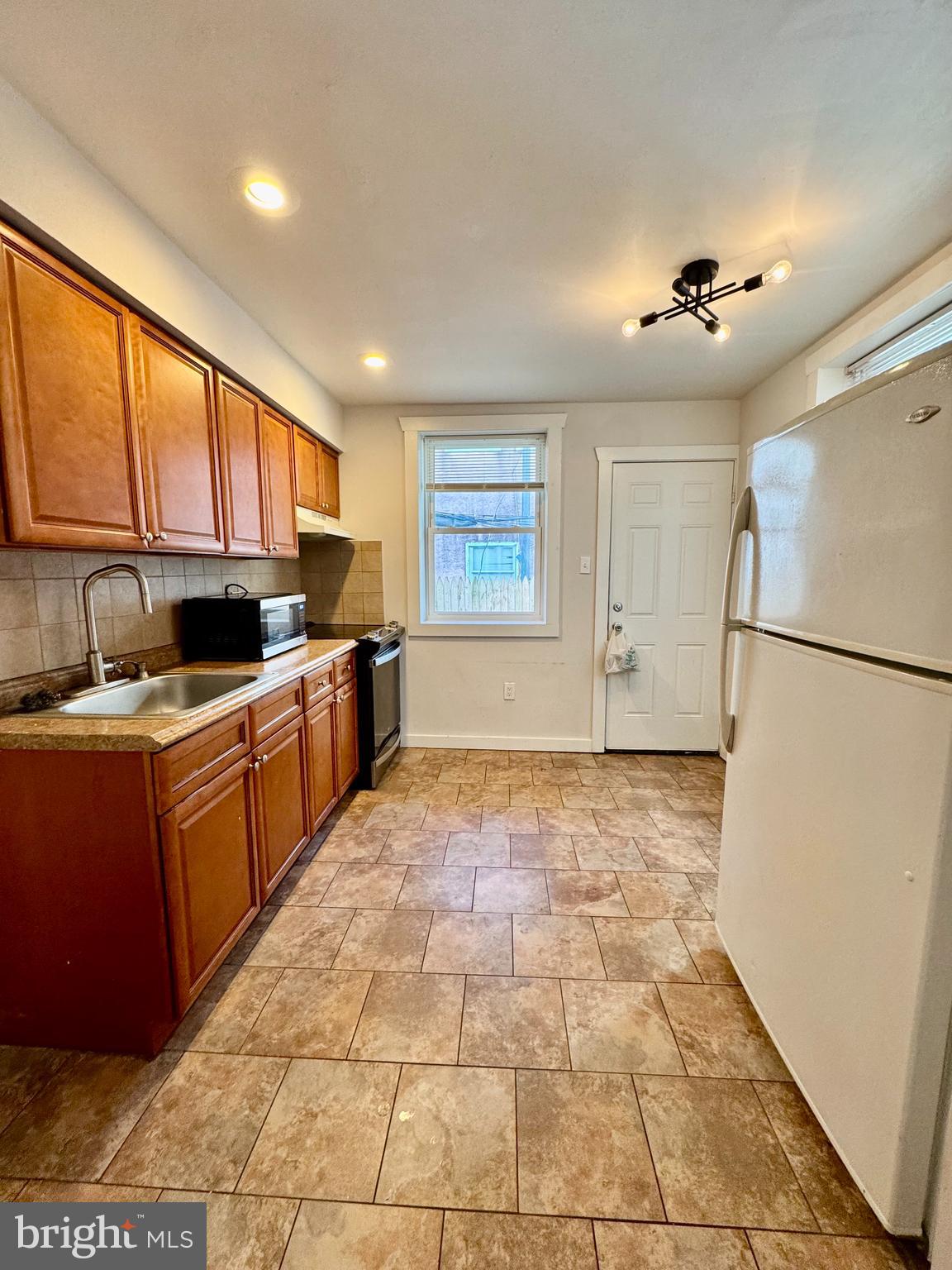 HARROWGATE - Residential Lease