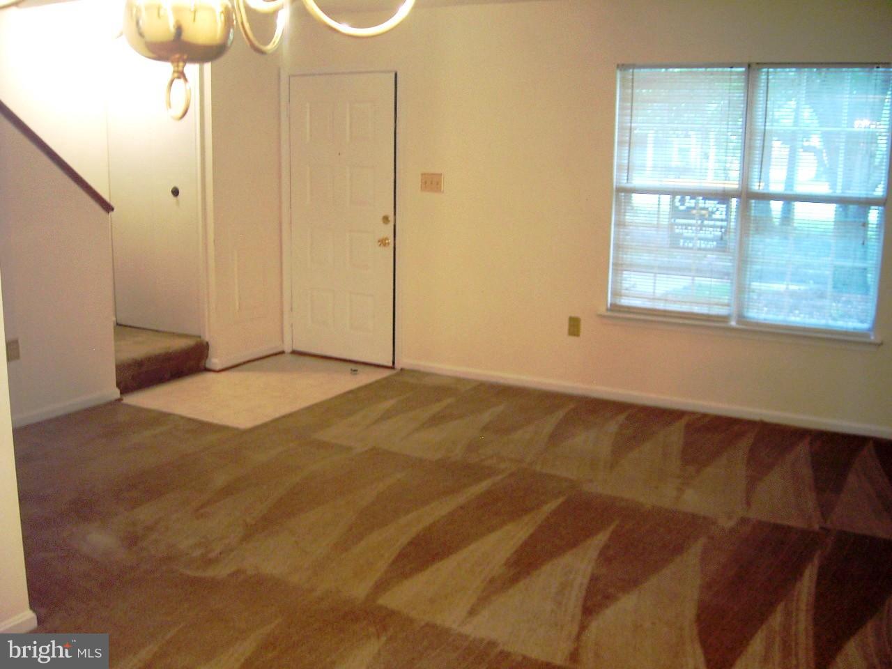 ST CHARLES SUB - LANCASTER - Residential Lease