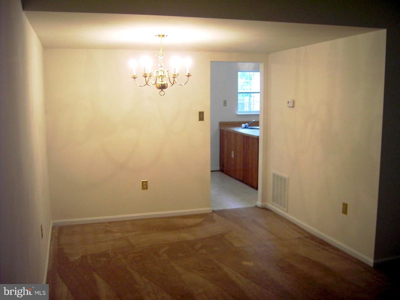 ST CHARLES SUB - LANCASTER - Residential Lease