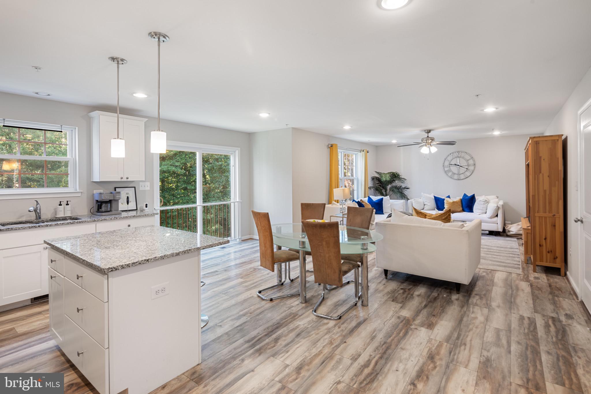 HIGH POINT - Residential