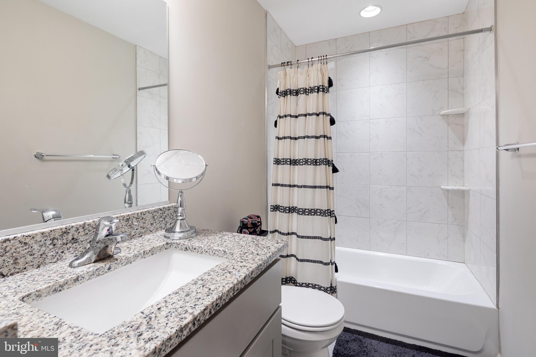 HIGH POINT - Residential