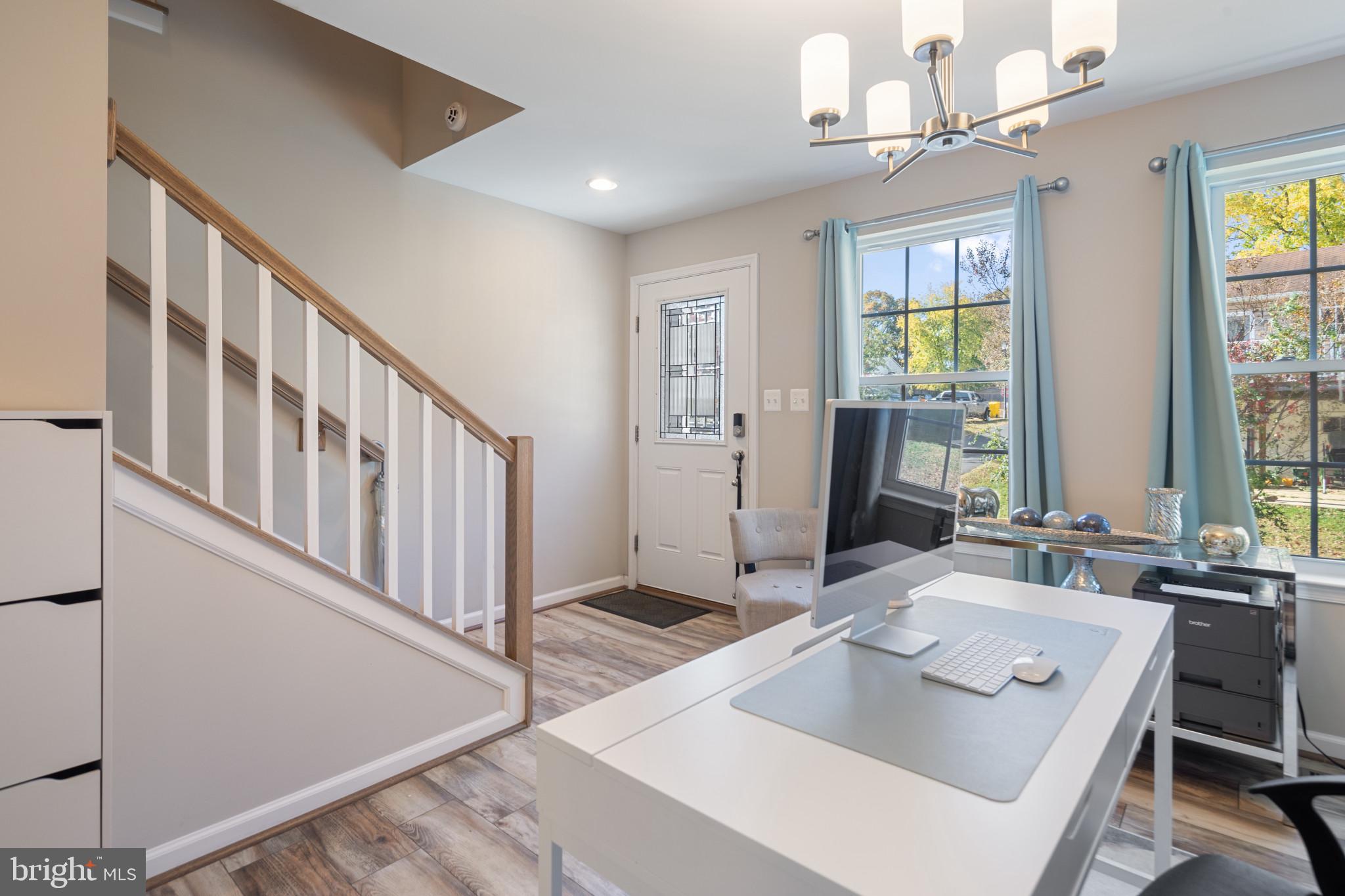 HIGH POINT - Residential