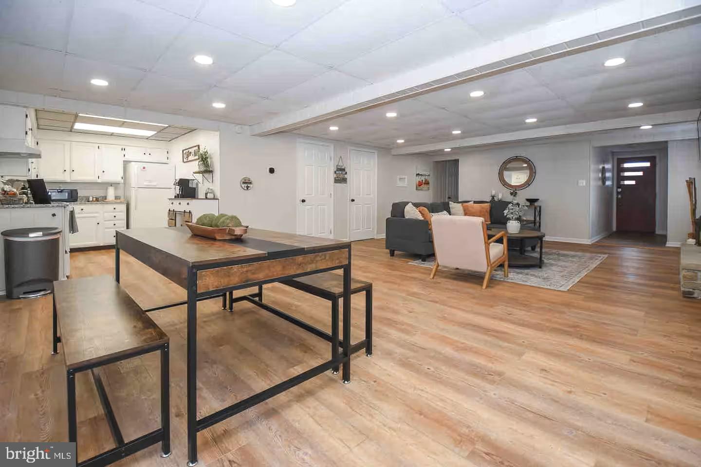 MC HENRY - Residential