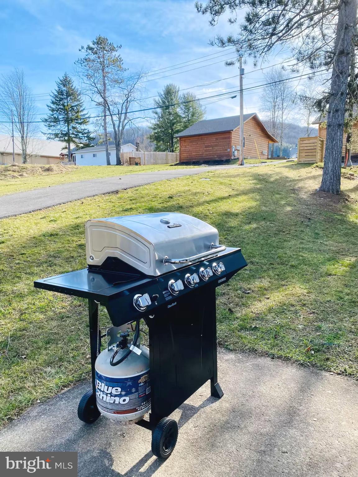 MC HENRY - Residential