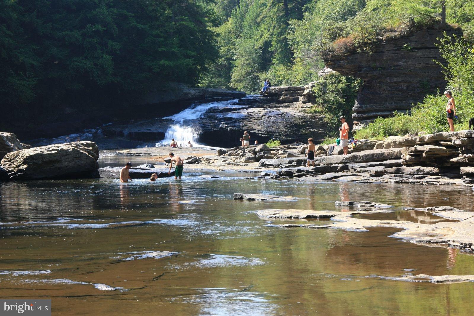 MC HENRY - Residential