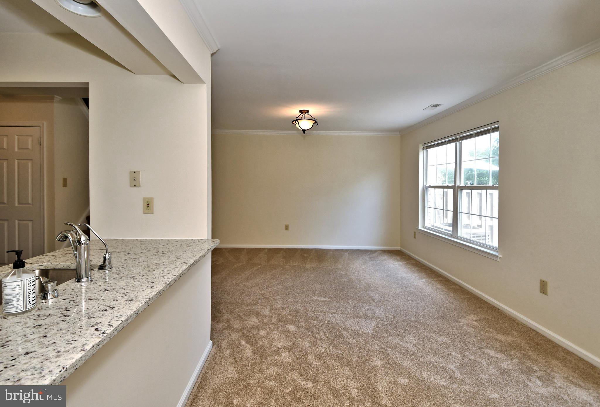 NEWTOWN GRANT - Residential Lease