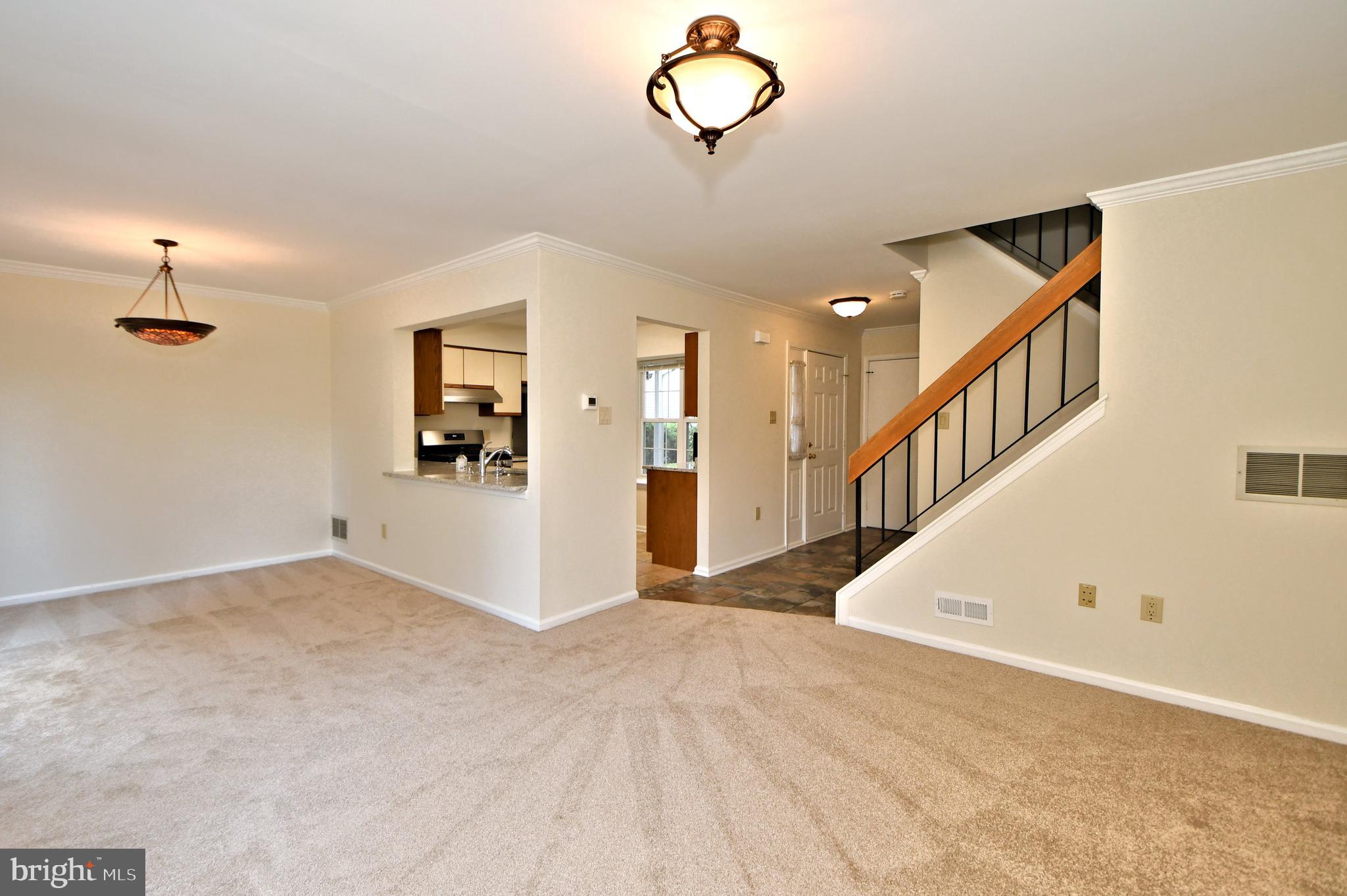 NEWTOWN GRANT - Residential Lease