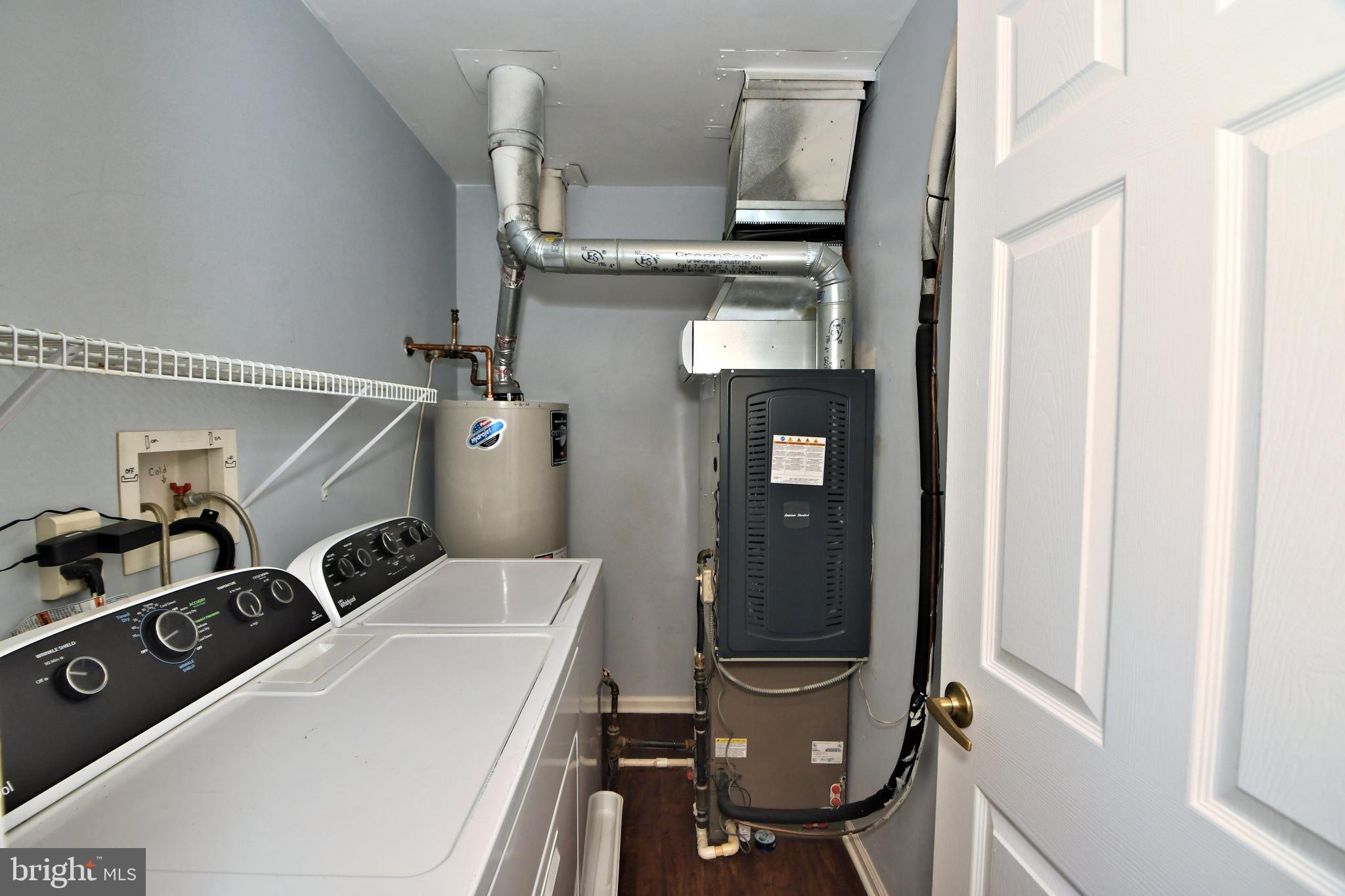 NEWTOWN GRANT - Residential Lease