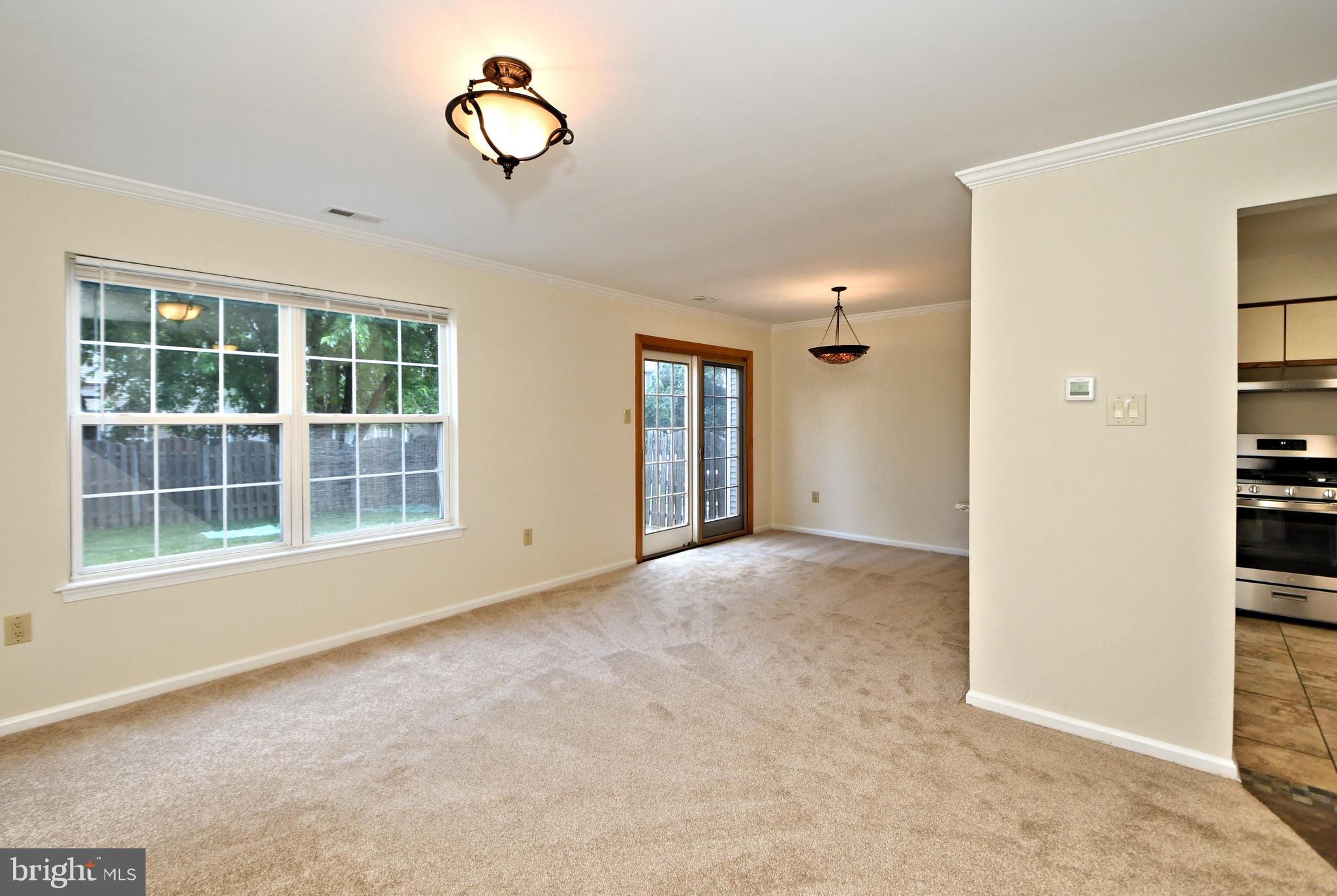 NEWTOWN GRANT - Residential Lease