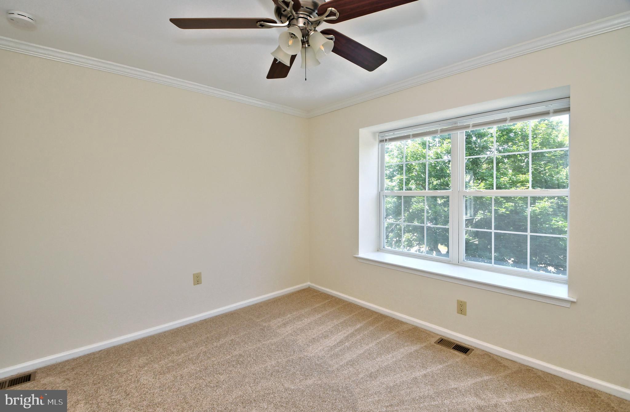 NEWTOWN GRANT - Residential Lease