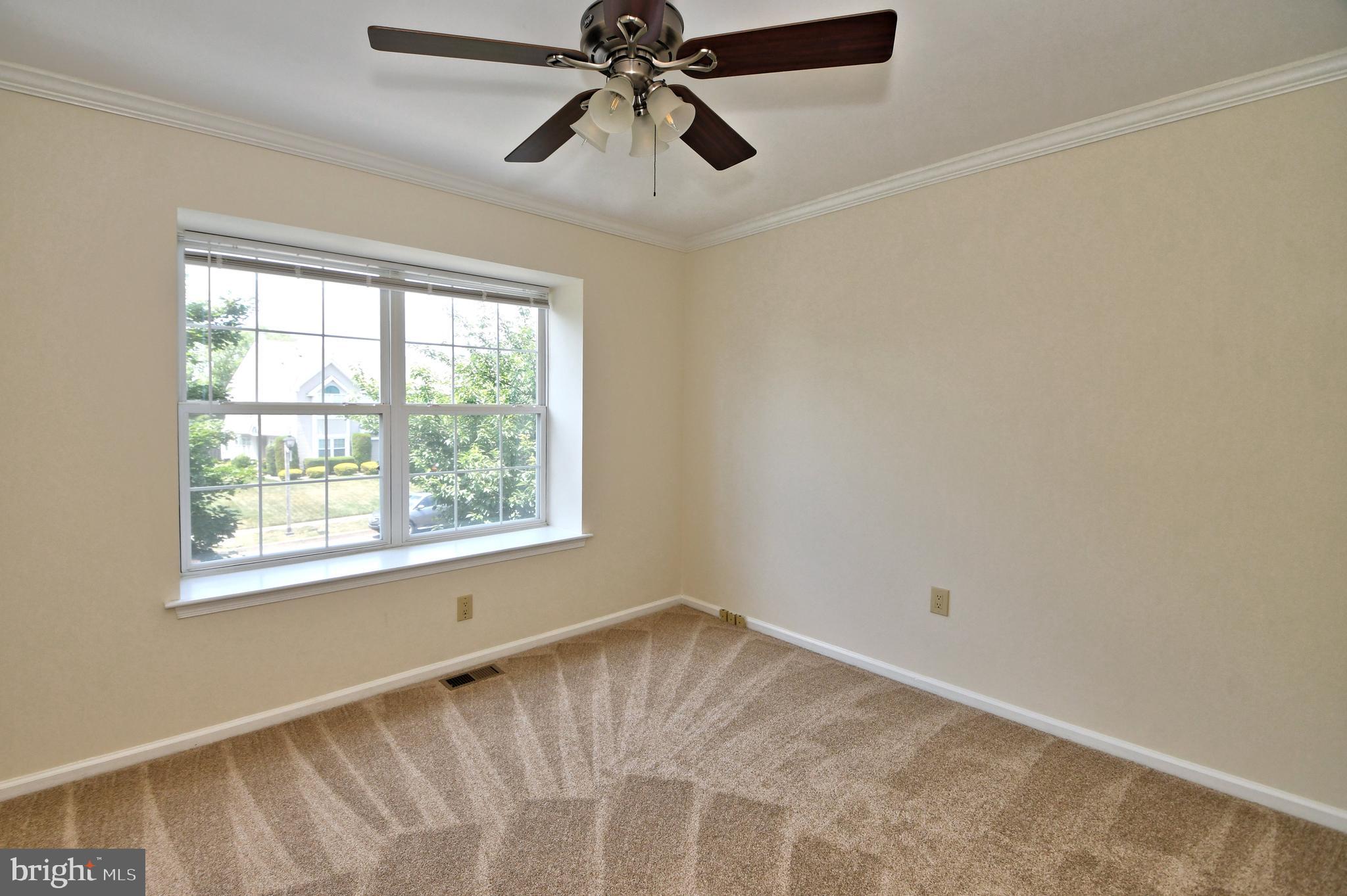 NEWTOWN GRANT - Residential Lease