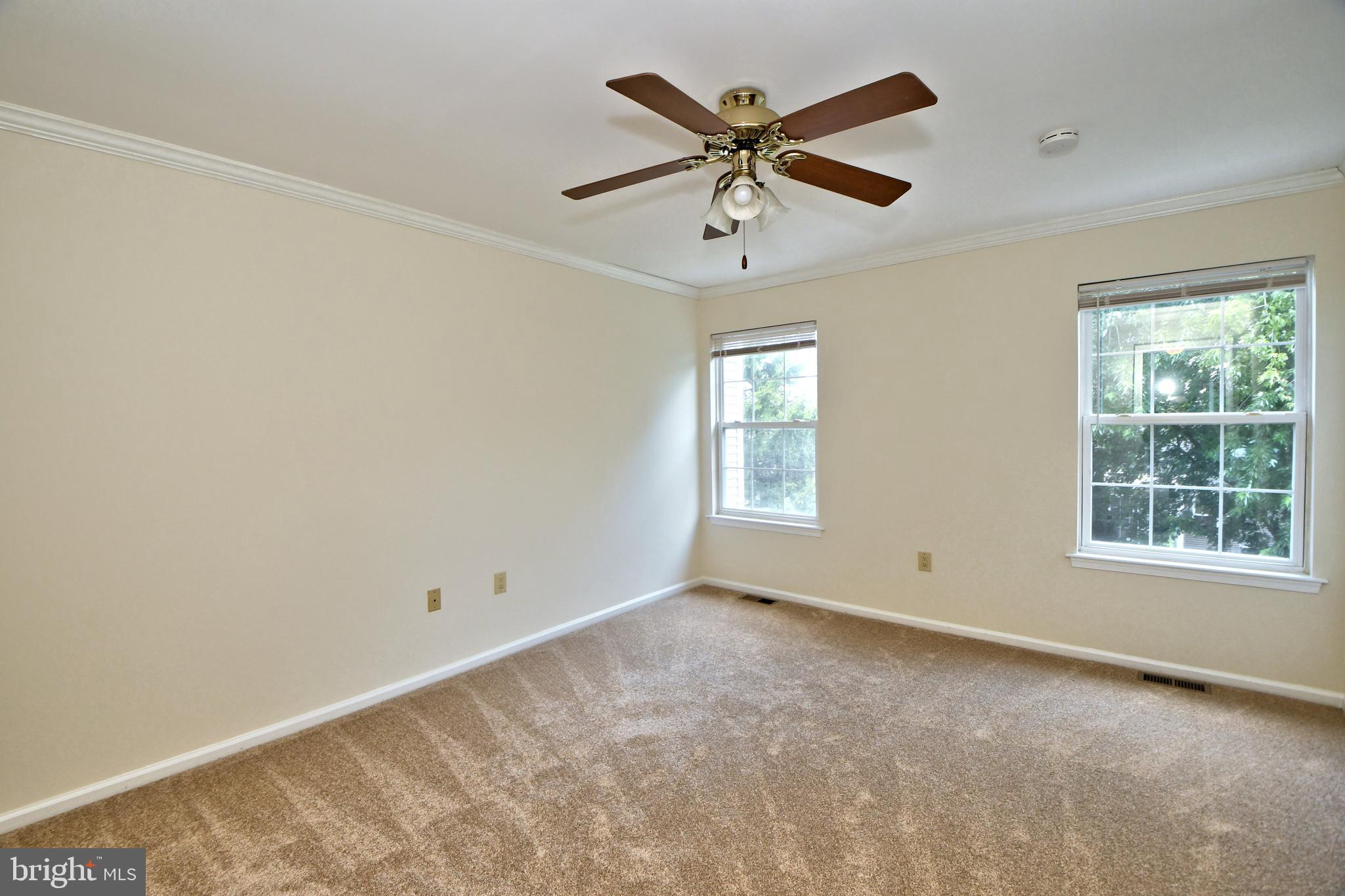 NEWTOWN GRANT - Residential Lease