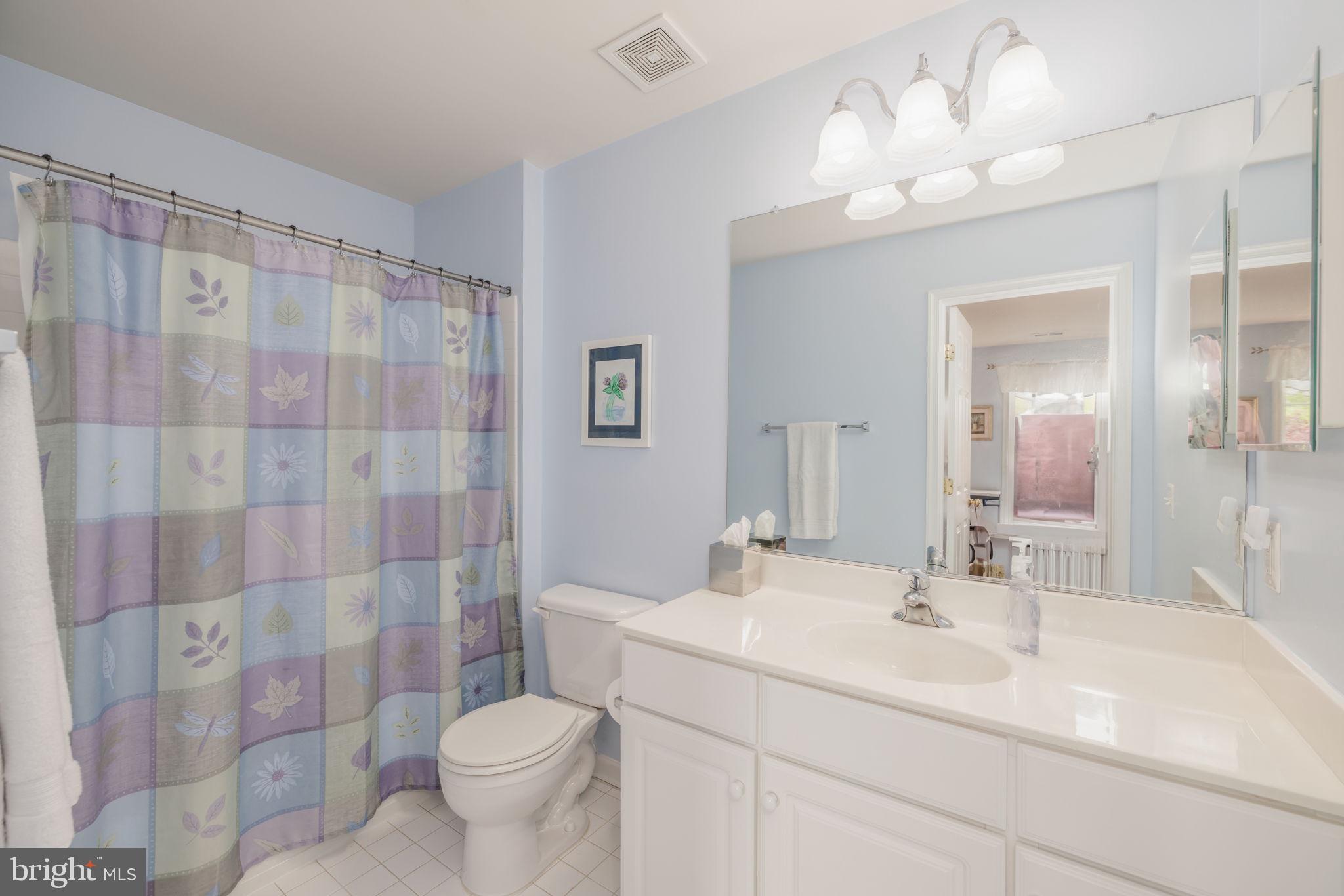 LAUREL HILL - Residential