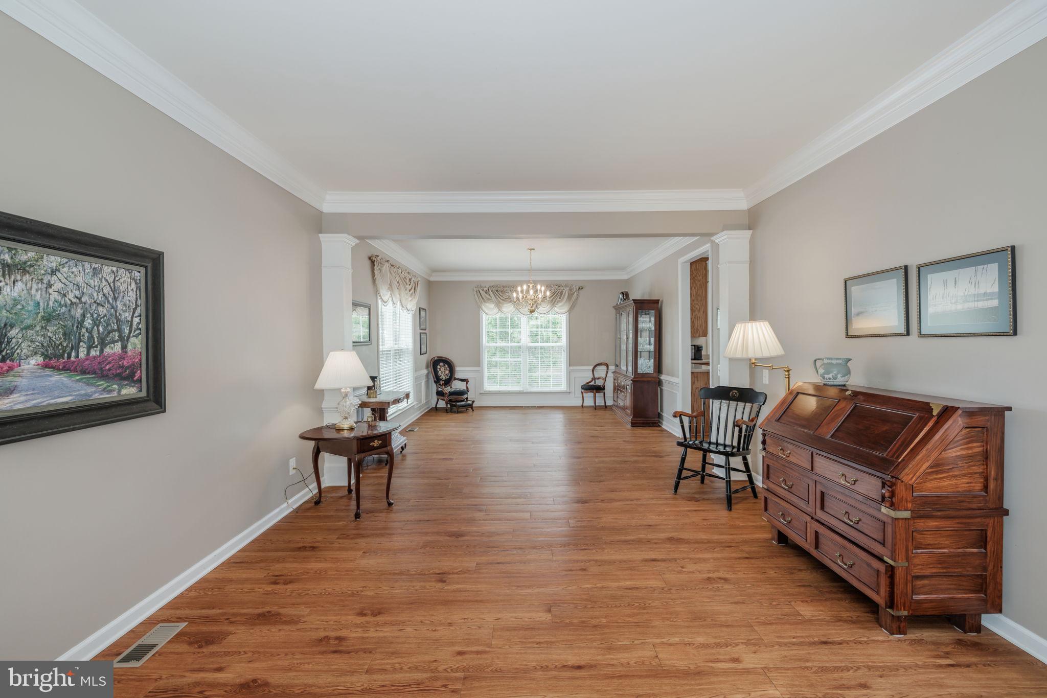 LAUREL HILL - Residential