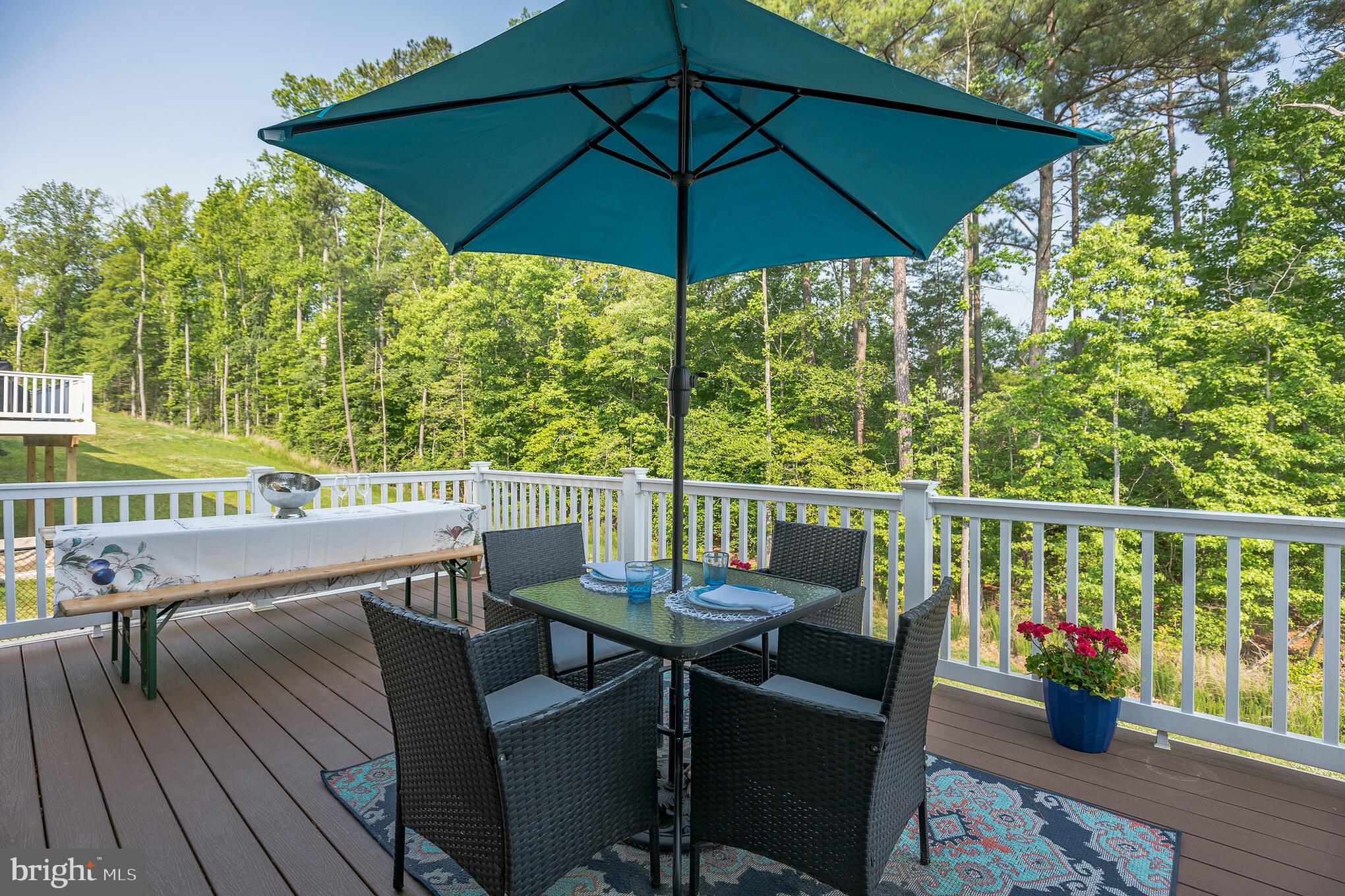 THE WOODS AT MYRTLE POINT - Residential