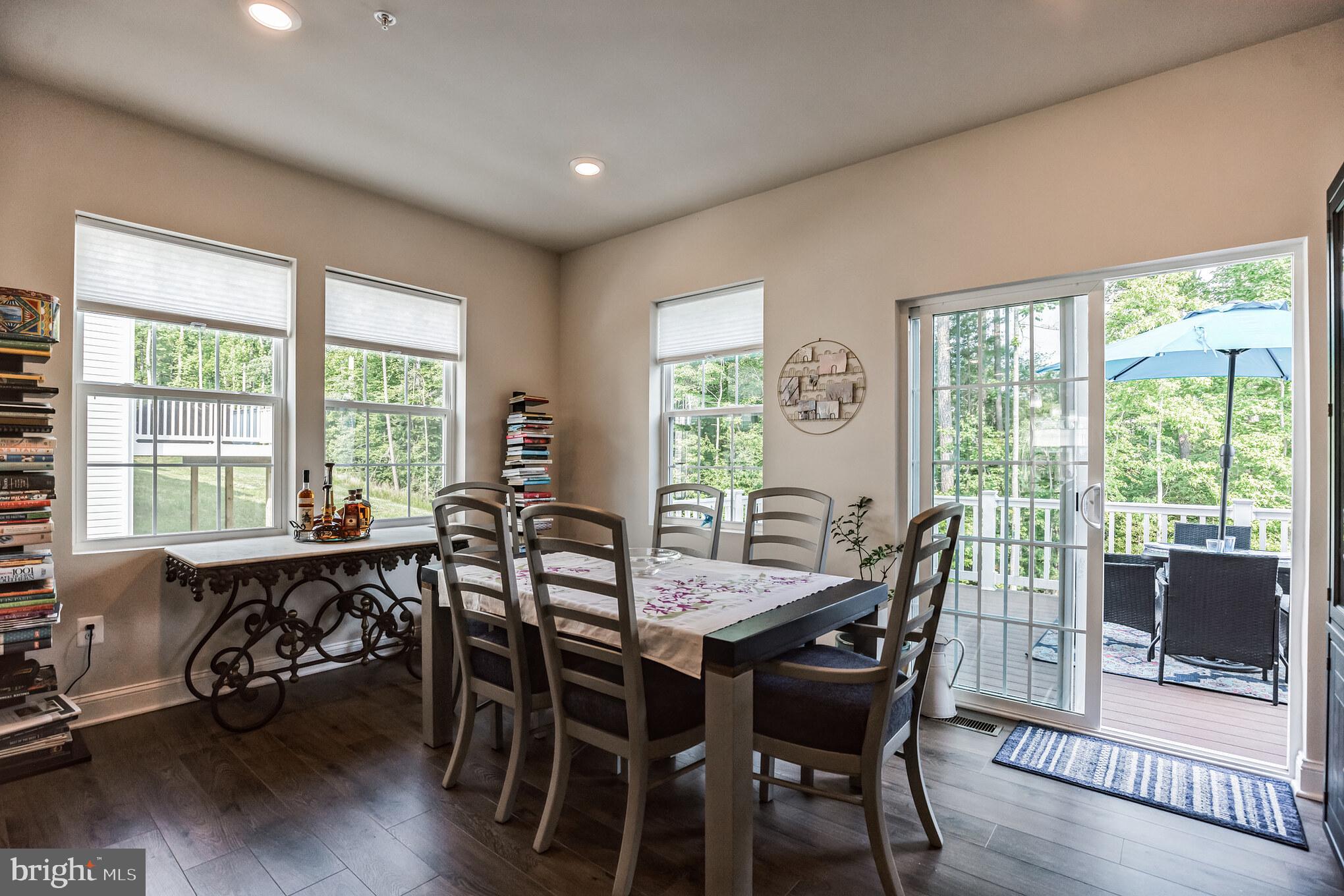 THE WOODS AT MYRTLE POINT - Residential