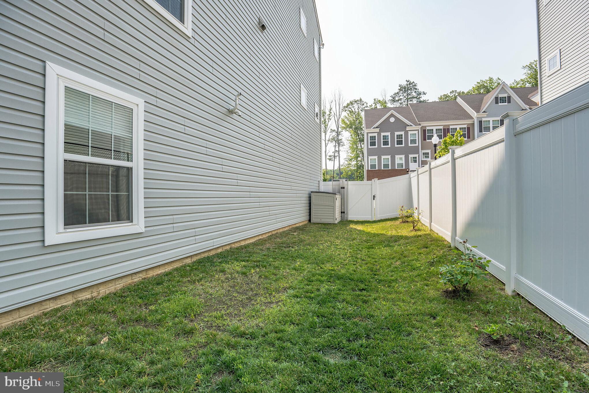 THE WOODS AT MYRTLE POINT - Residential