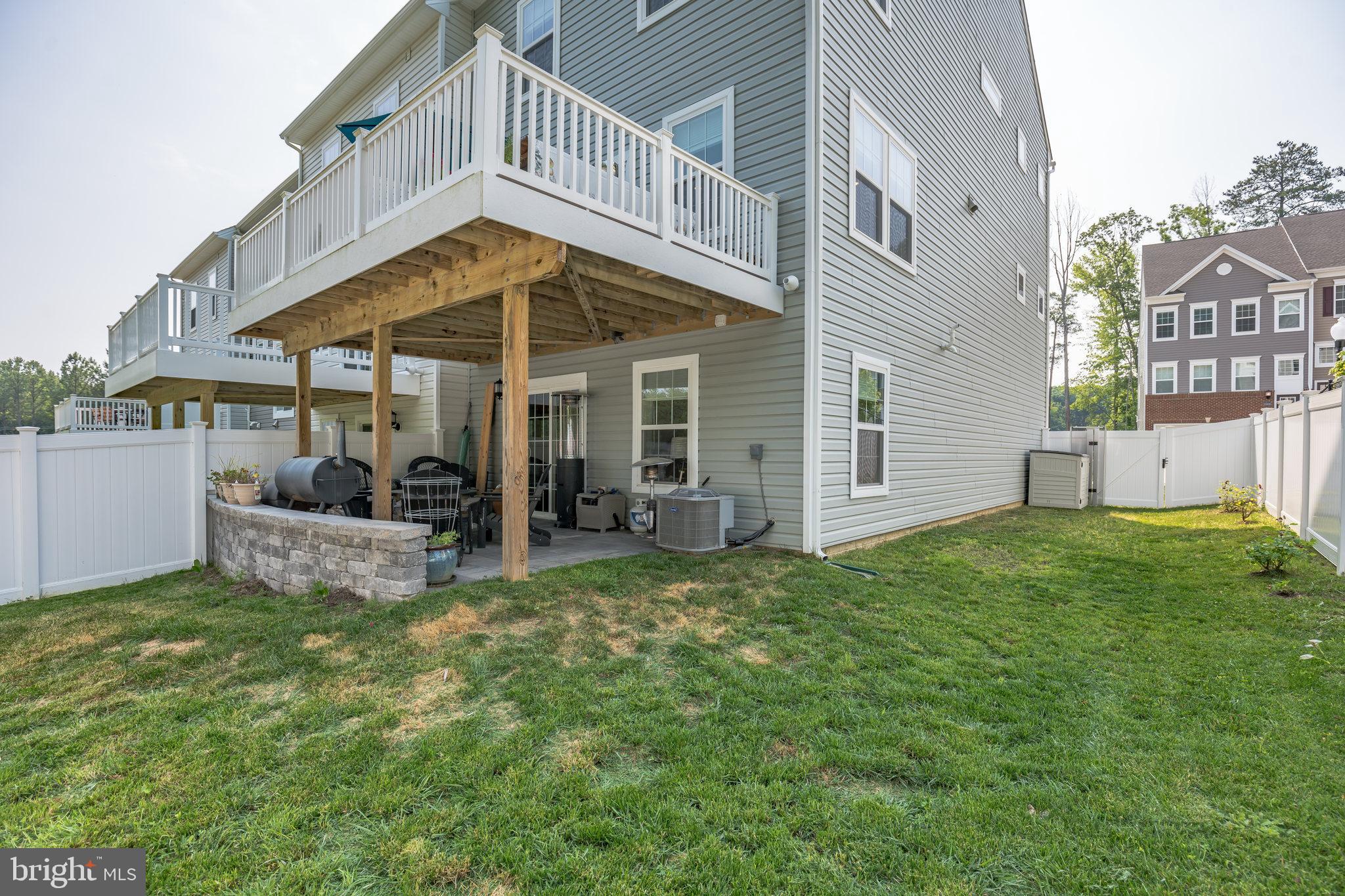 THE WOODS AT MYRTLE POINT - Residential