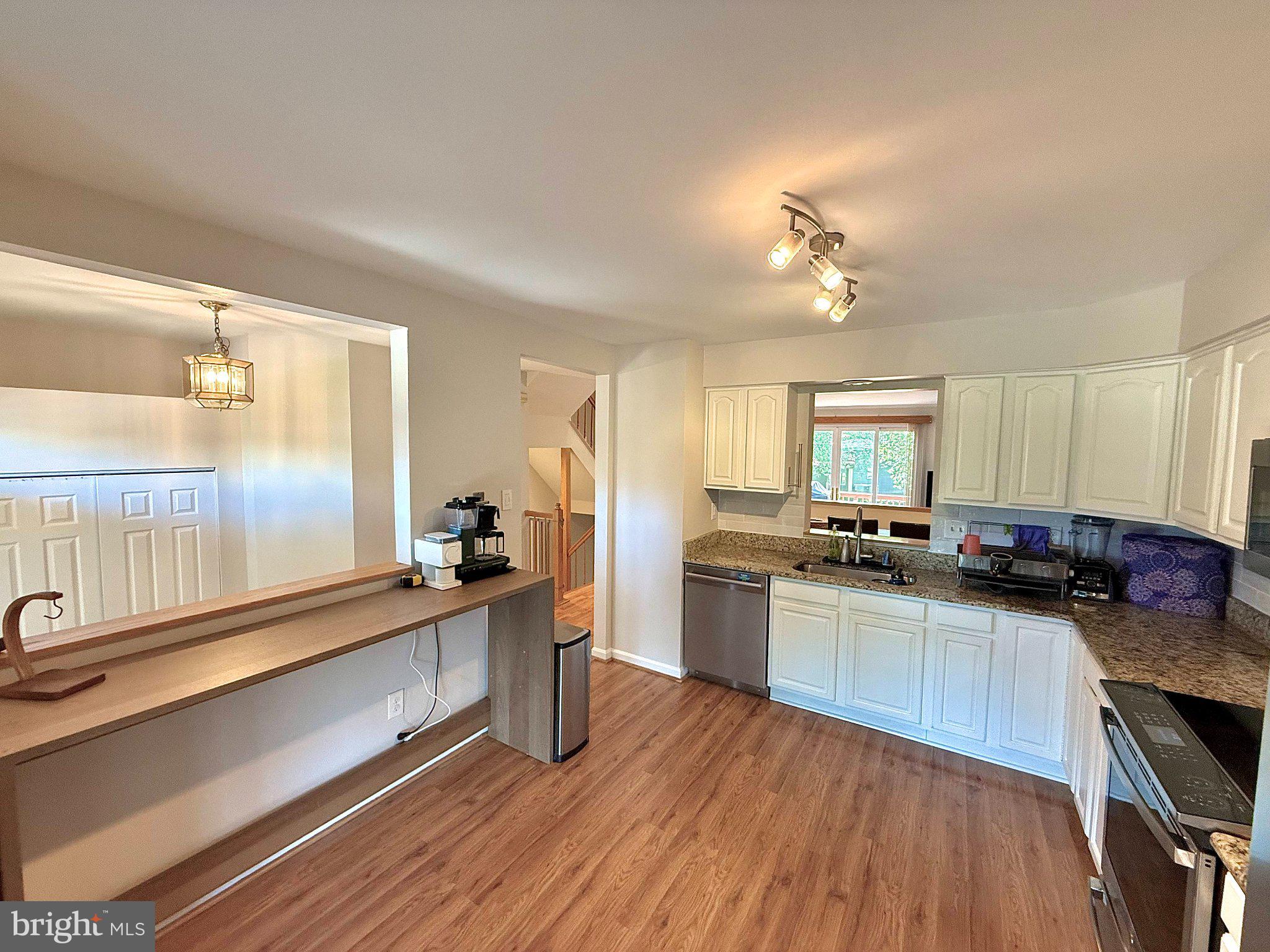 VILLAGE OF DORSEY SEARCH - Residential