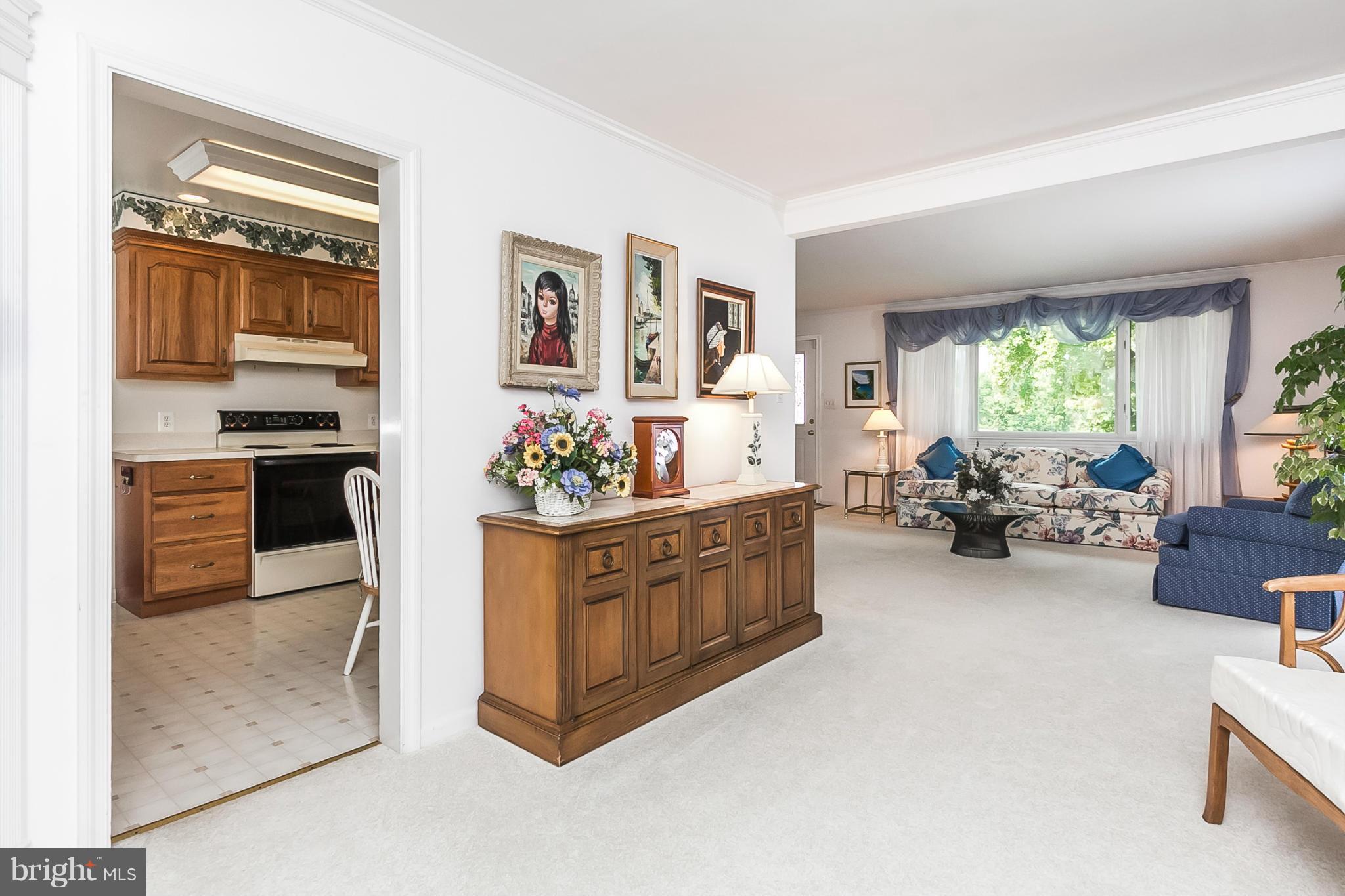 DULANEY VILLAGE - Residential