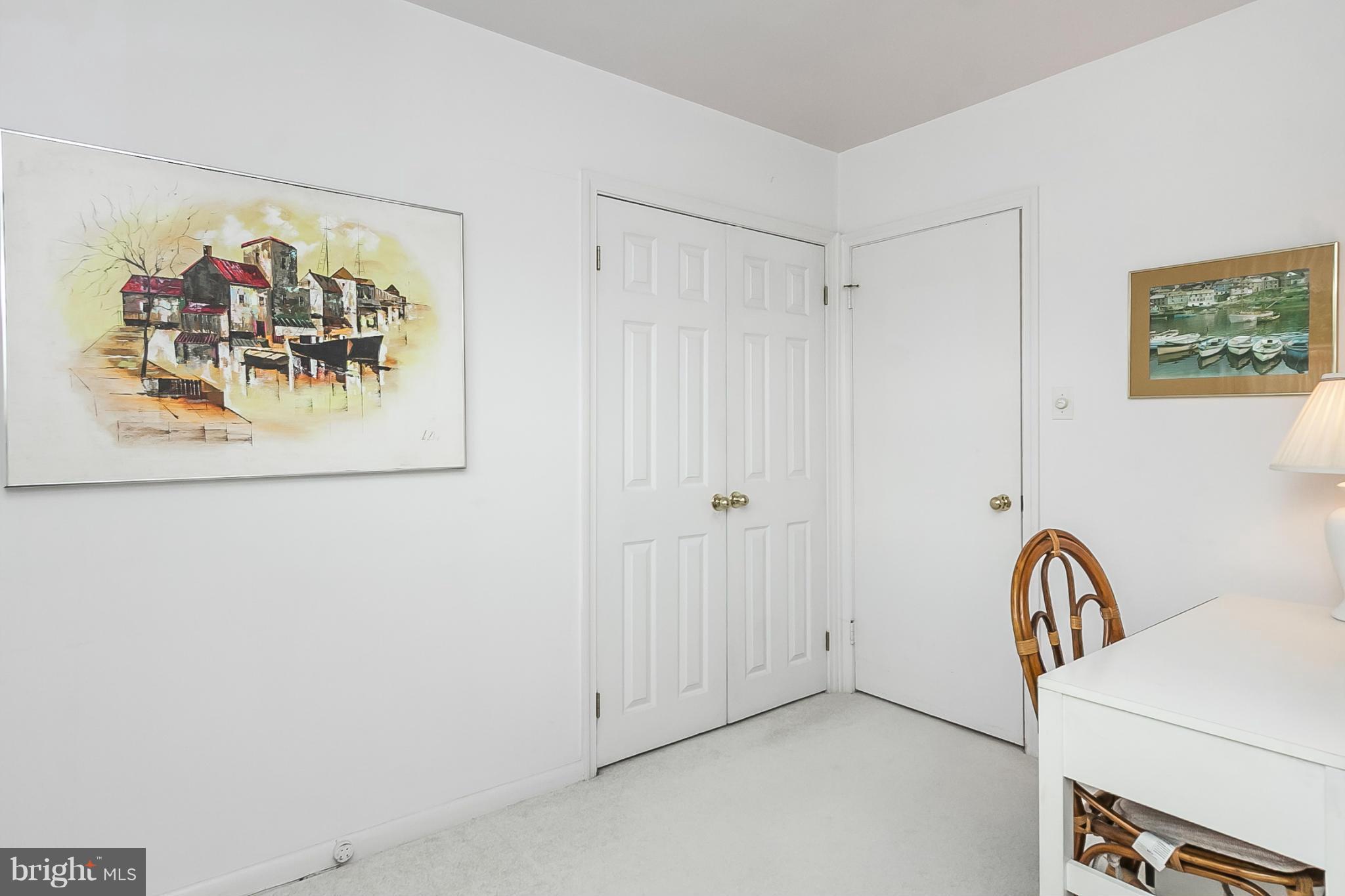 DULANEY VILLAGE - Residential