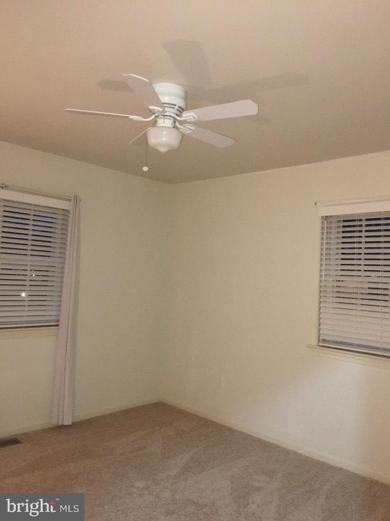 KENWOOD FOREST - Residential Lease