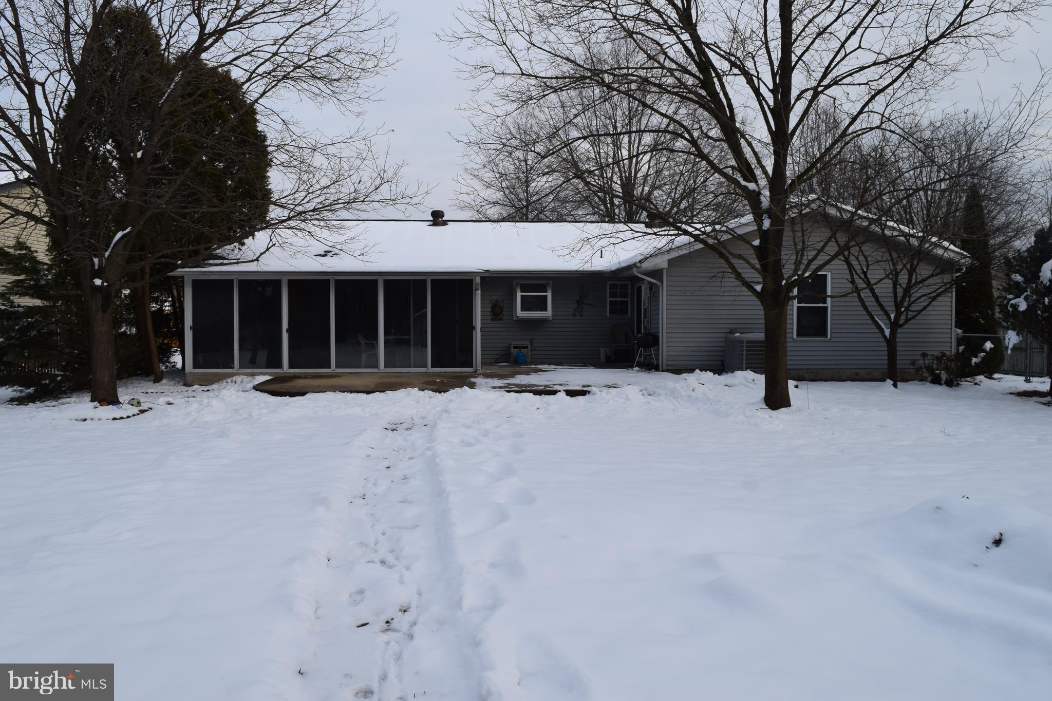 NEW CUT FARMS - Residential