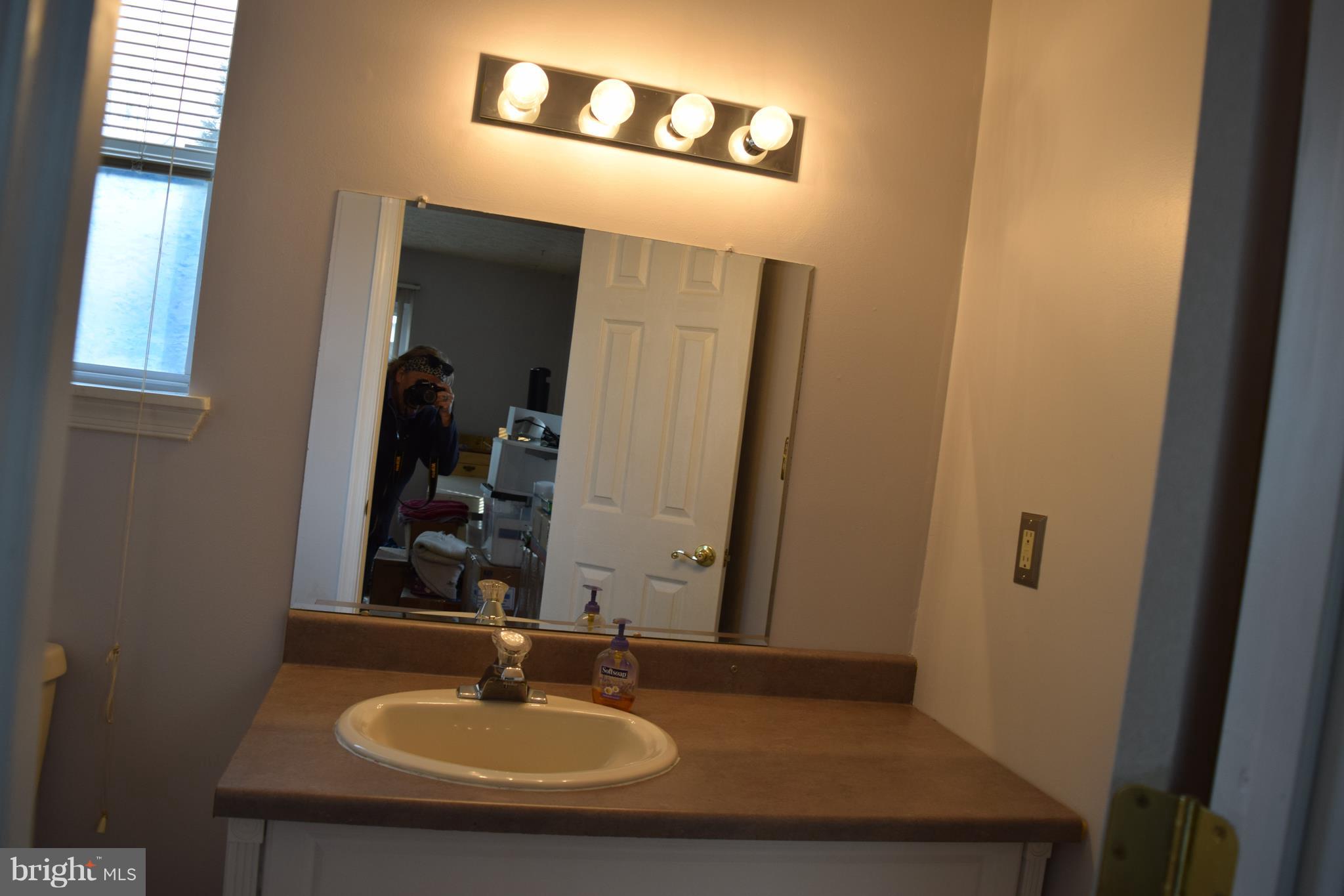 NEW CUT FARMS - Residential