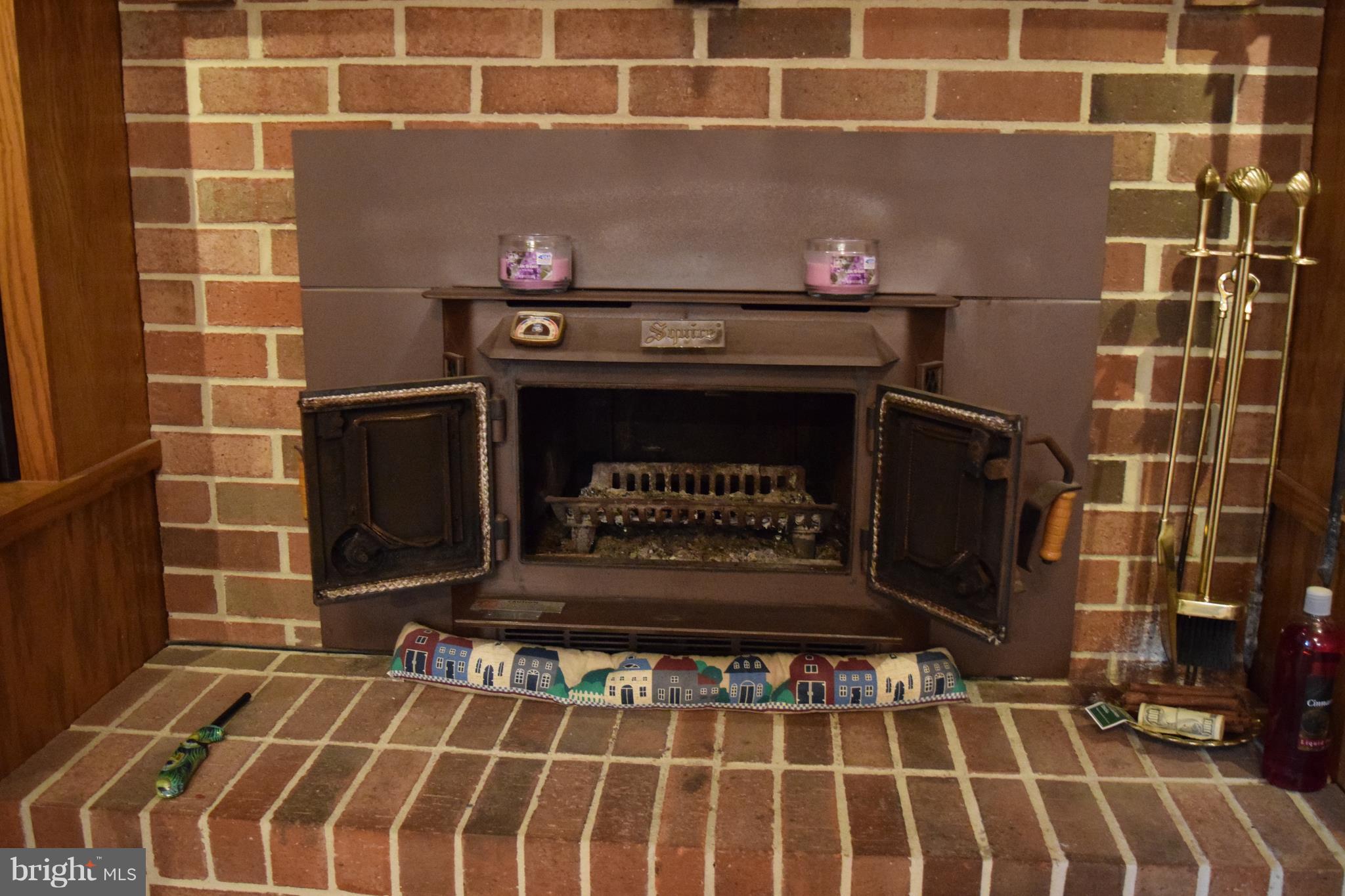 NEW CUT FARMS - Residential