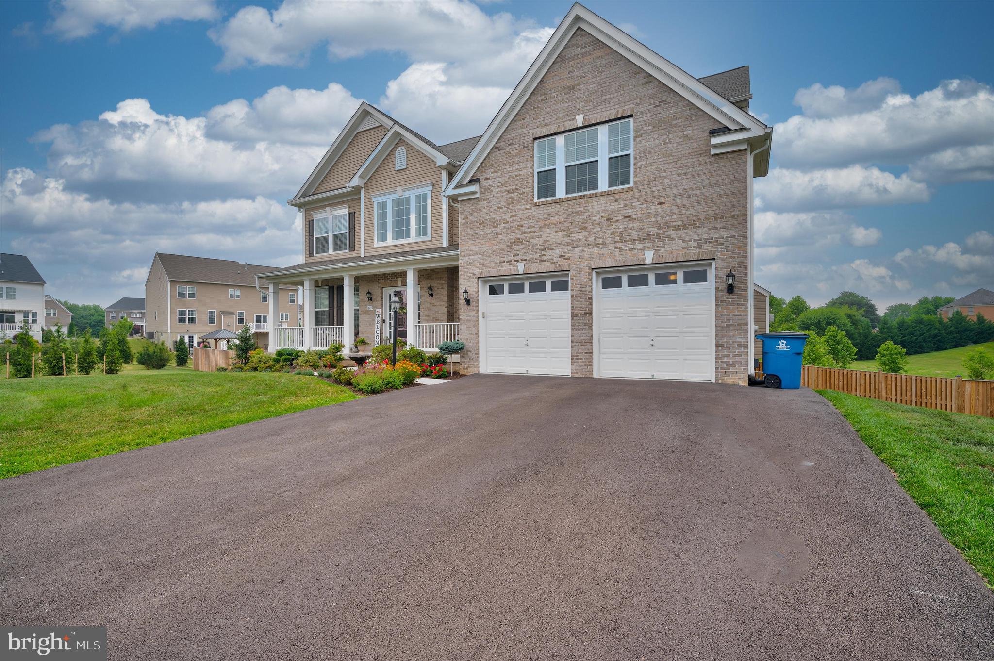 19115 BLACK MAPLE WAY