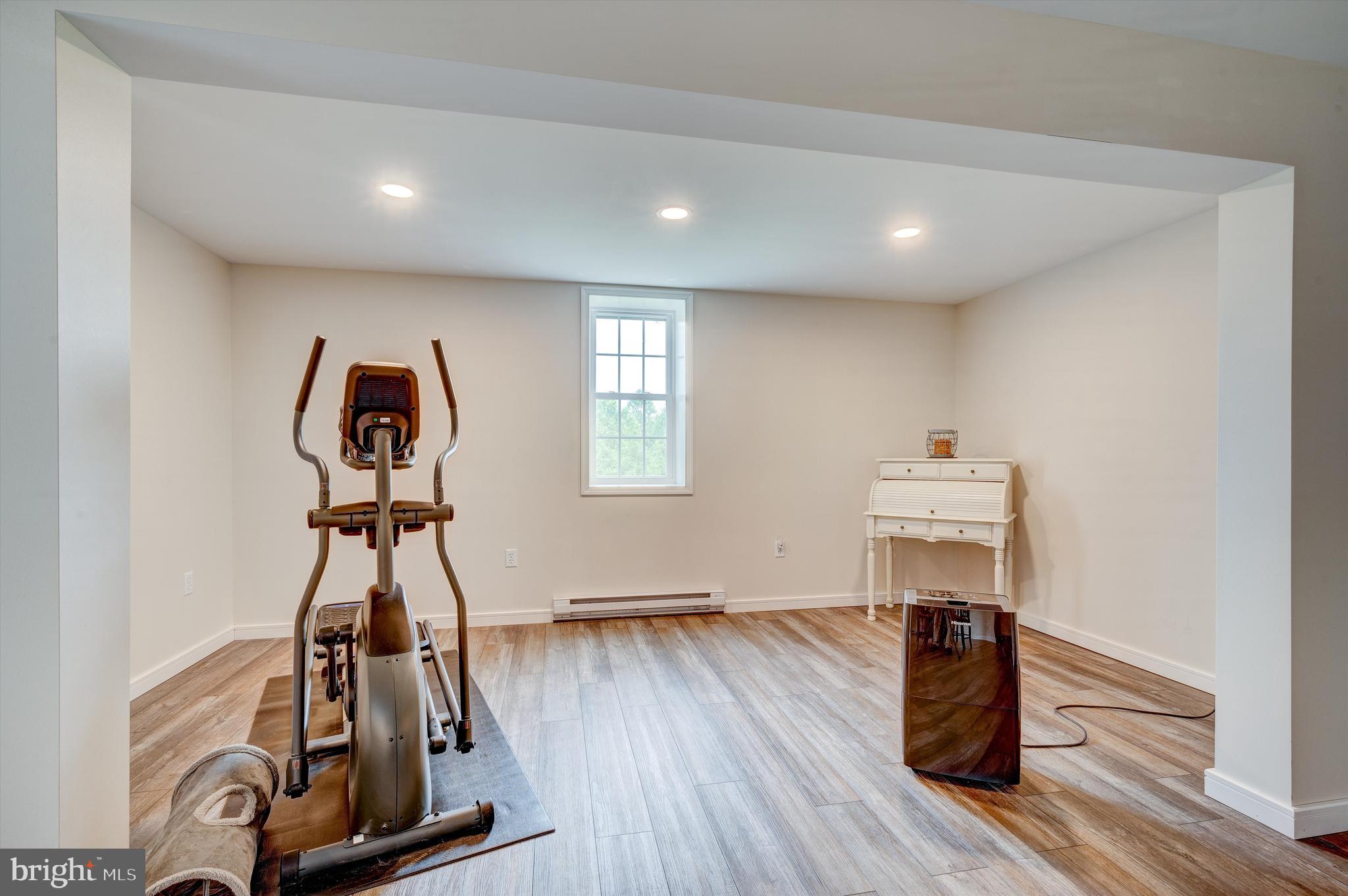 MAPLE VALLEY ESTATES - Residential