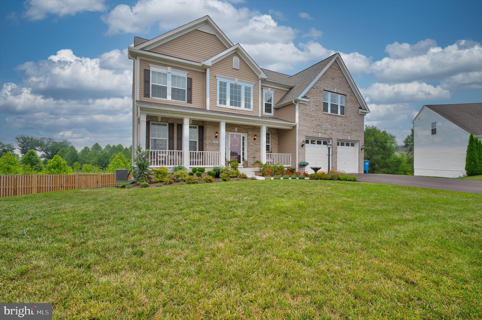 19115 BLACK MAPLE WAY