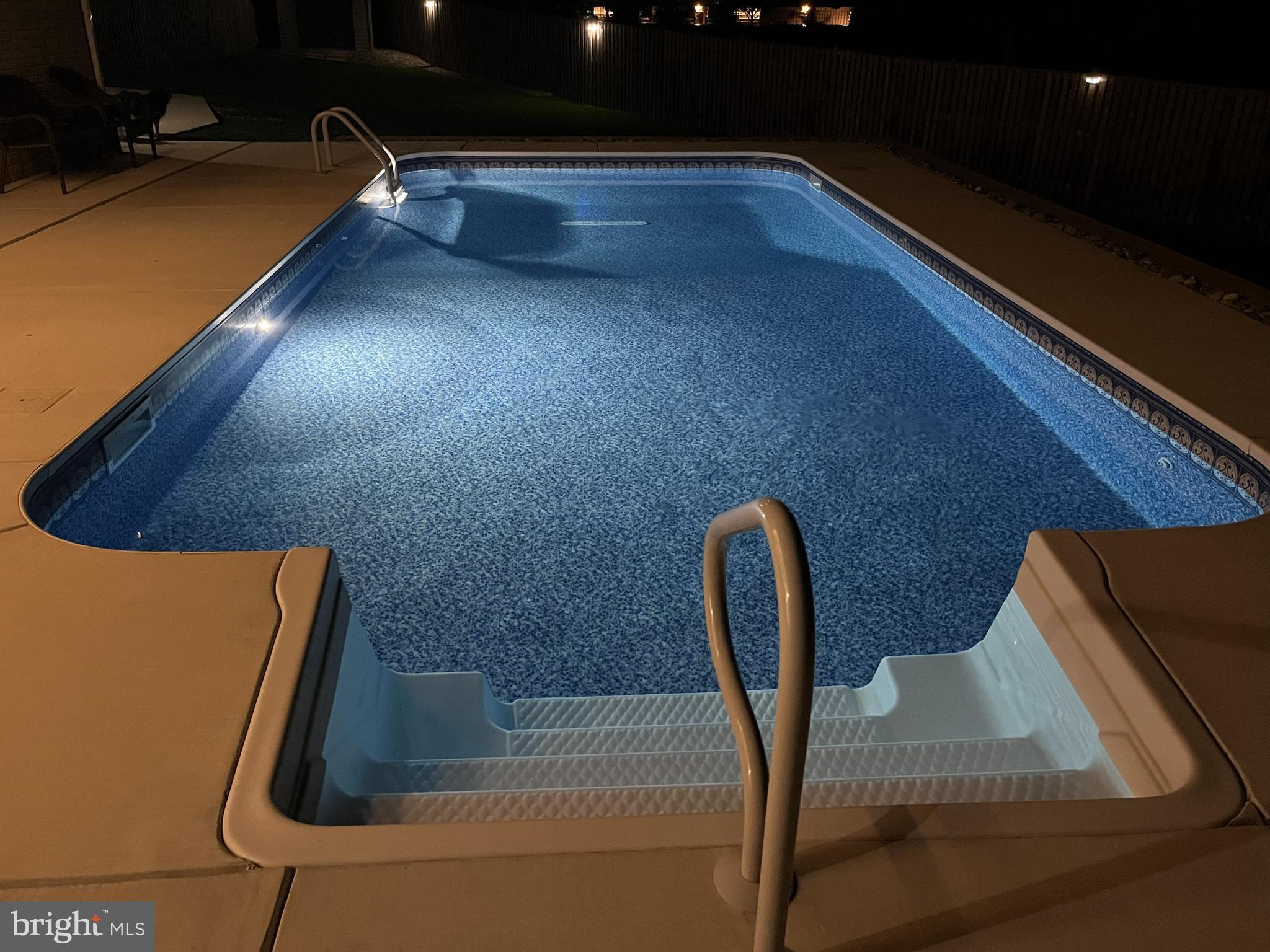 MAPLE VALLEY ESTATES - Residential