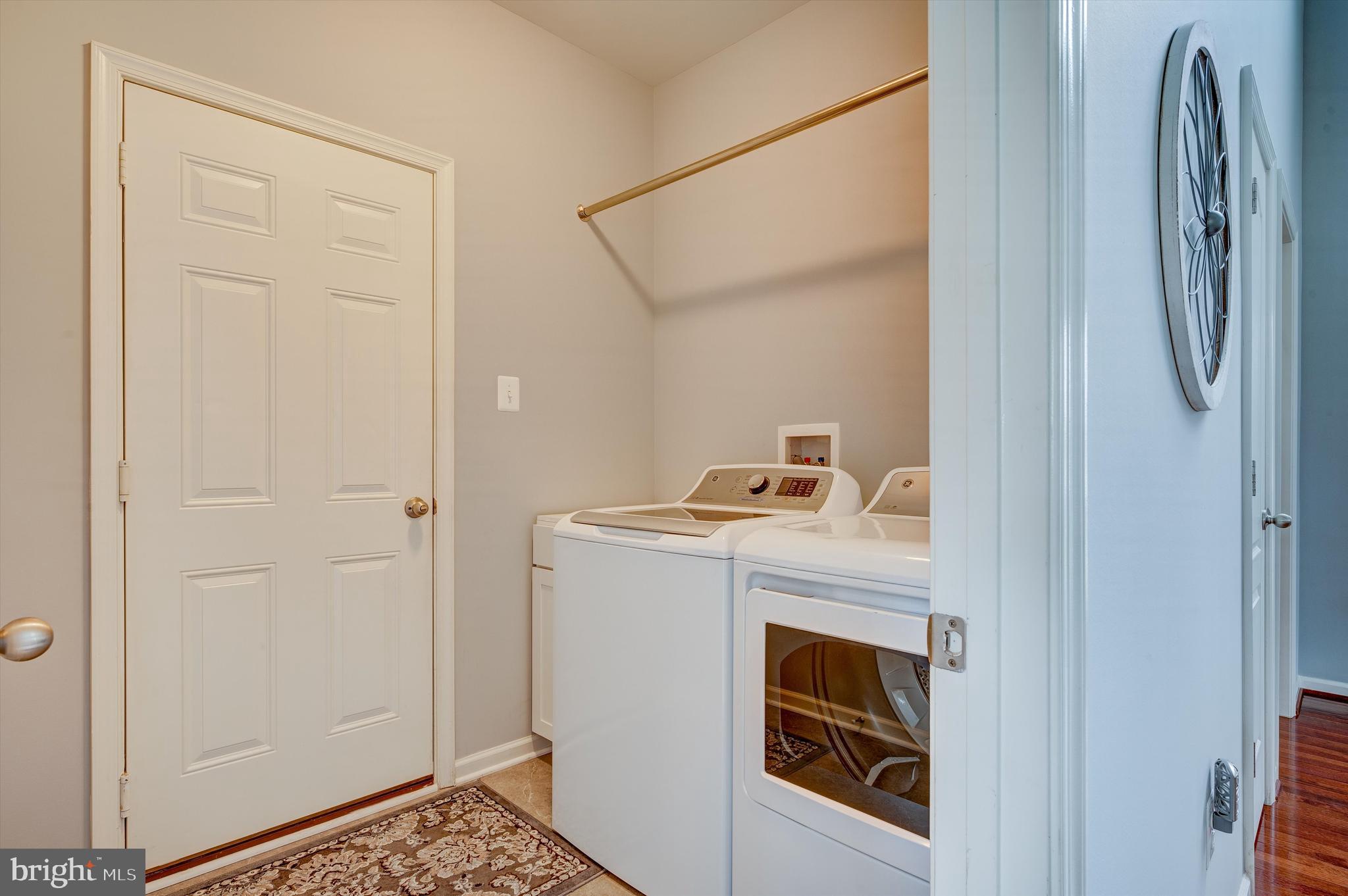 MAPLE VALLEY ESTATES - Residential