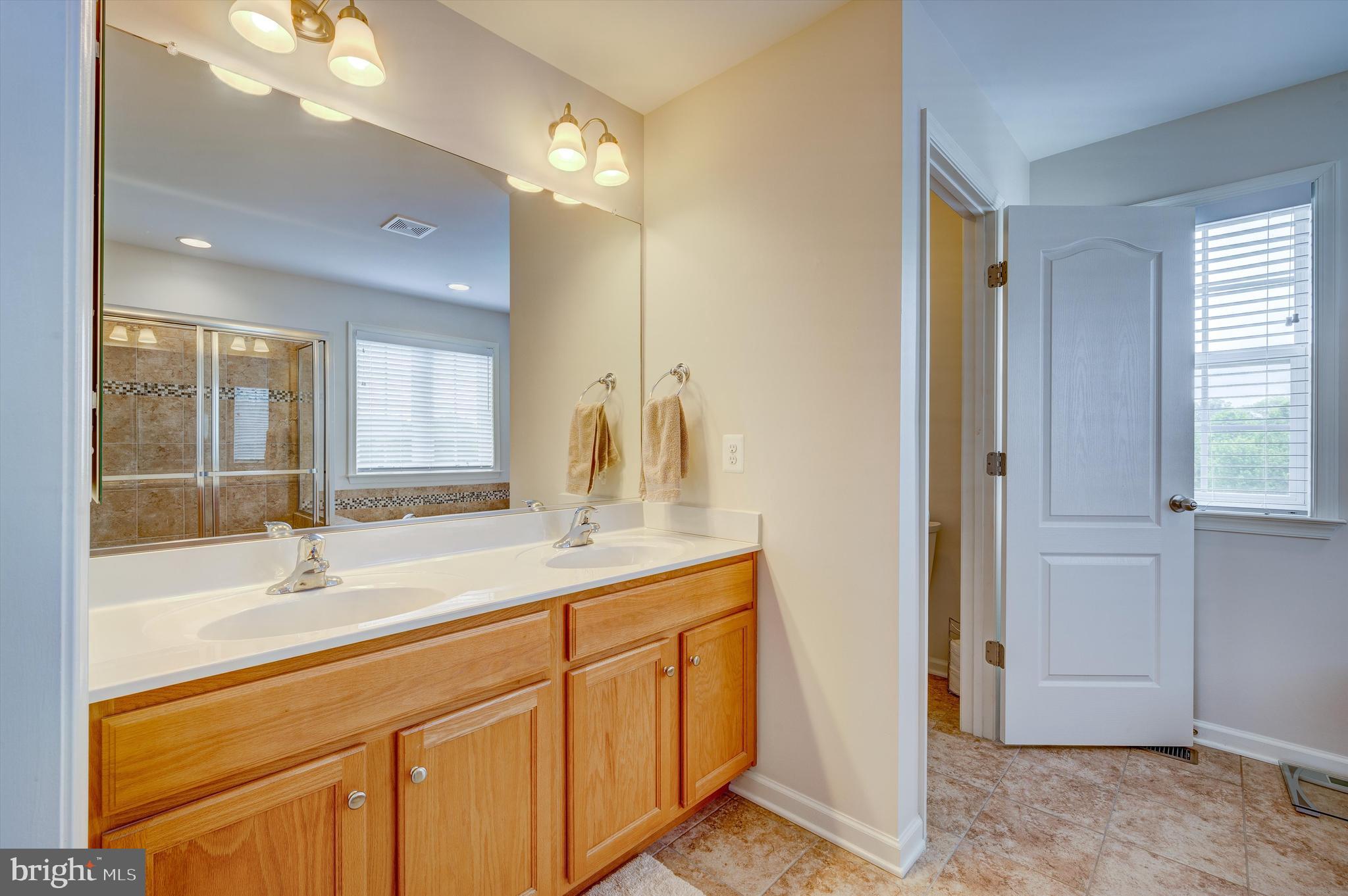 MAPLE VALLEY ESTATES - Residential