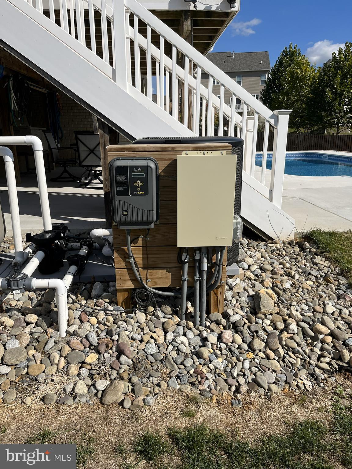 MAPLE VALLEY ESTATES - Residential