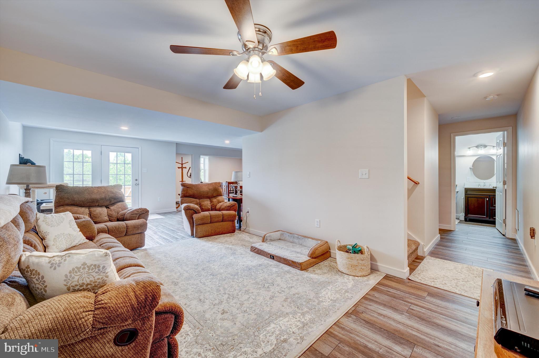 MAPLE VALLEY ESTATES - Residential