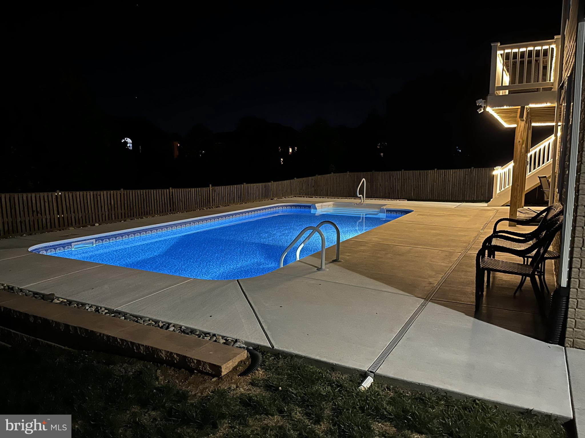 MAPLE VALLEY ESTATES - Residential