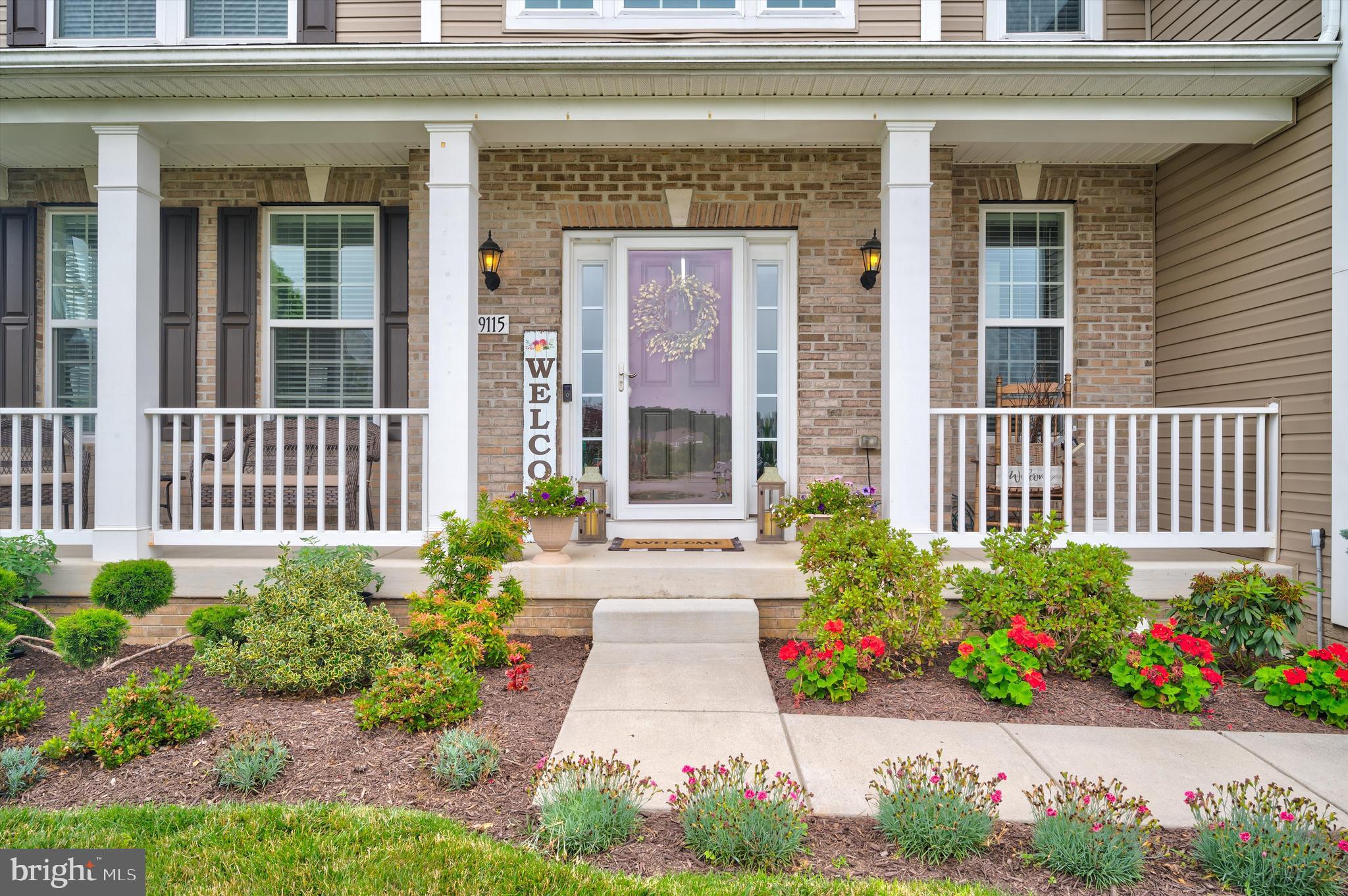 19115 BLACK MAPLE WAY