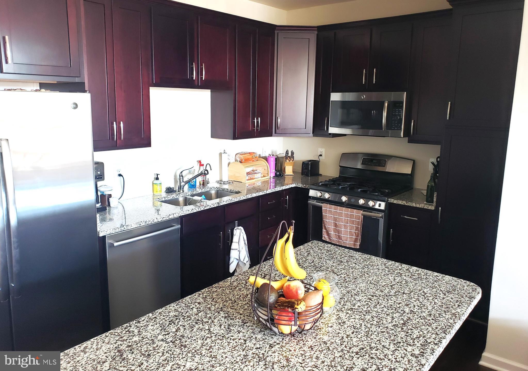 BUCKINGHAM AT LOUDOUN VALLEY - Residential Lease