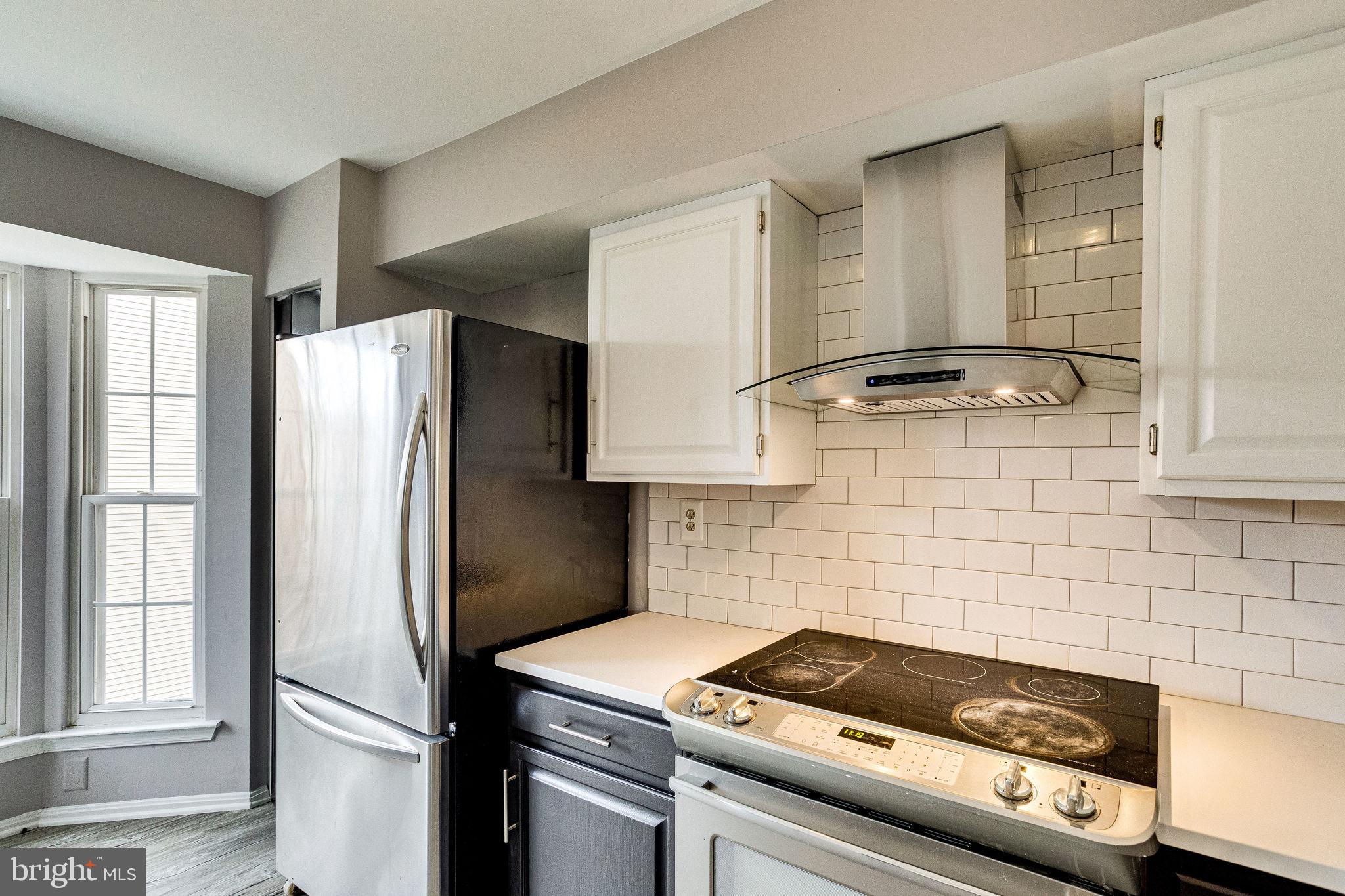 PRINCETON SQUARE - Residential