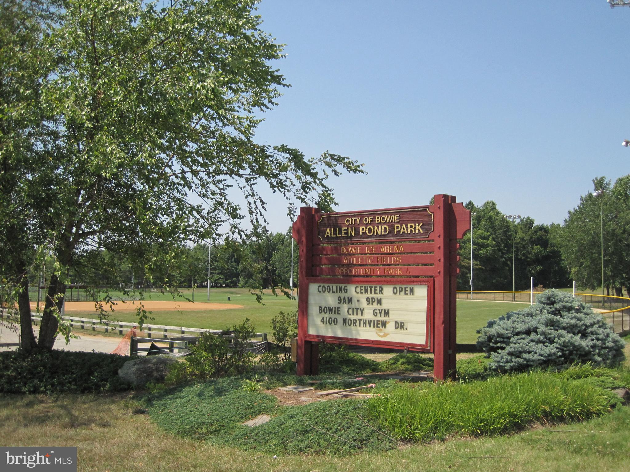 PRINCETON SQUARE - Residential